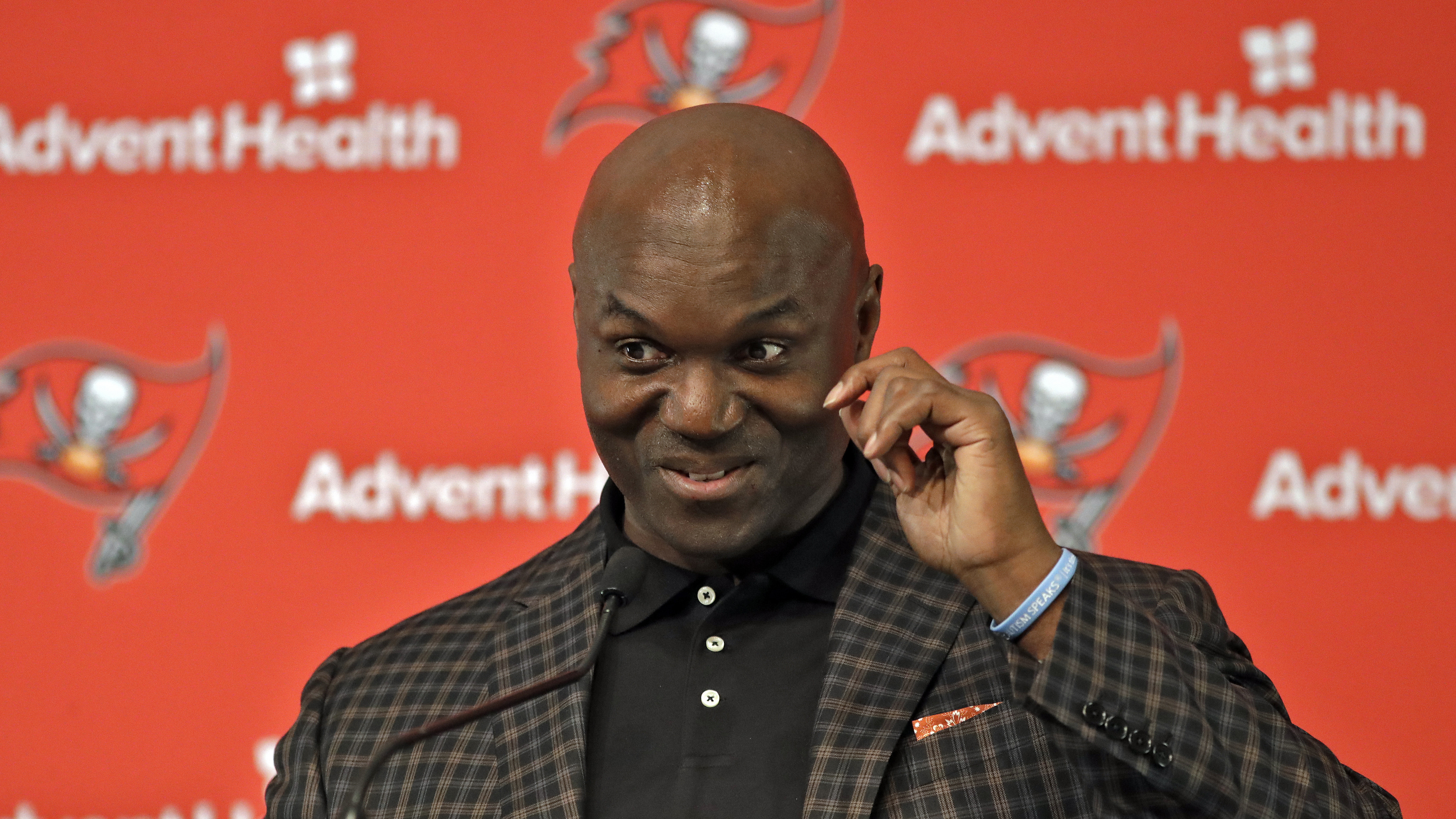 Robert Saleh, Todd Bowles, Arthur Smith, Brandon Staley linked to Falcons  opening