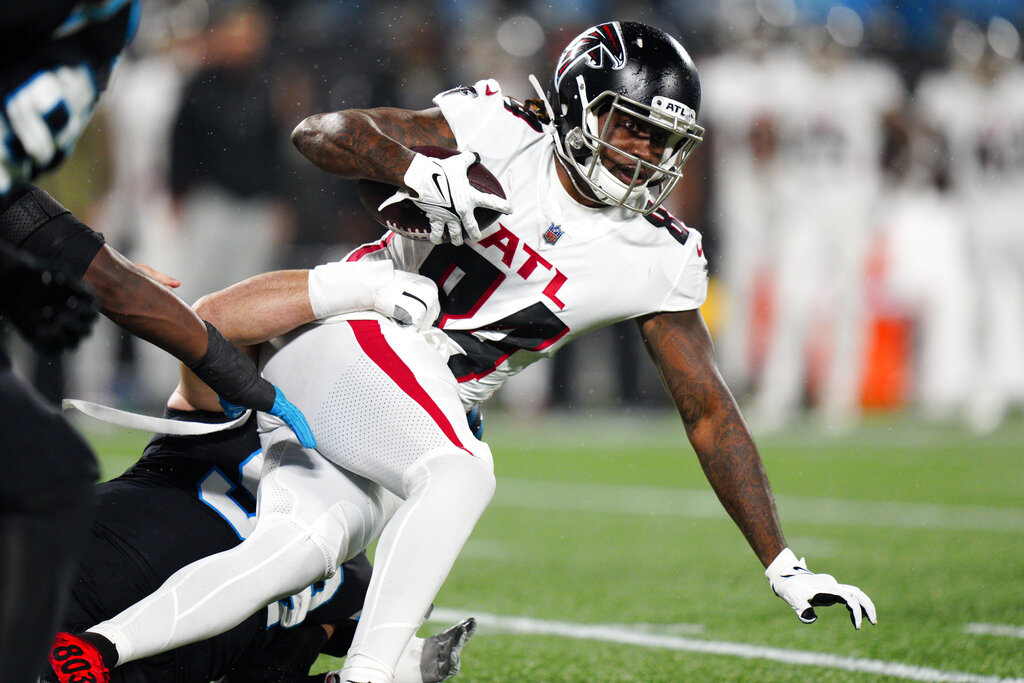 Panthers pound the Falcons in NFC South battle