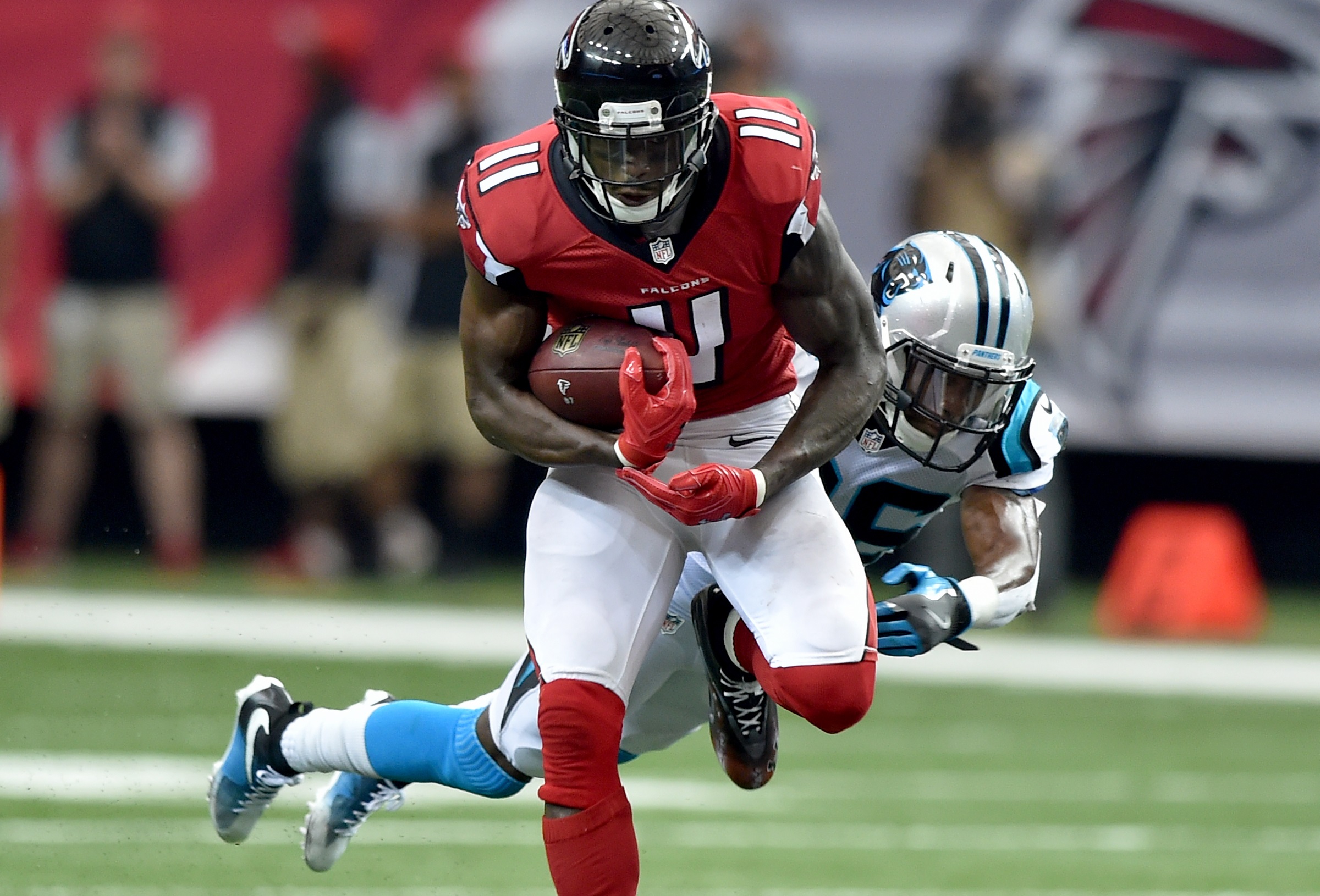 Falcons vs. Panthers - 2011, The Falcons meet the Panthers …