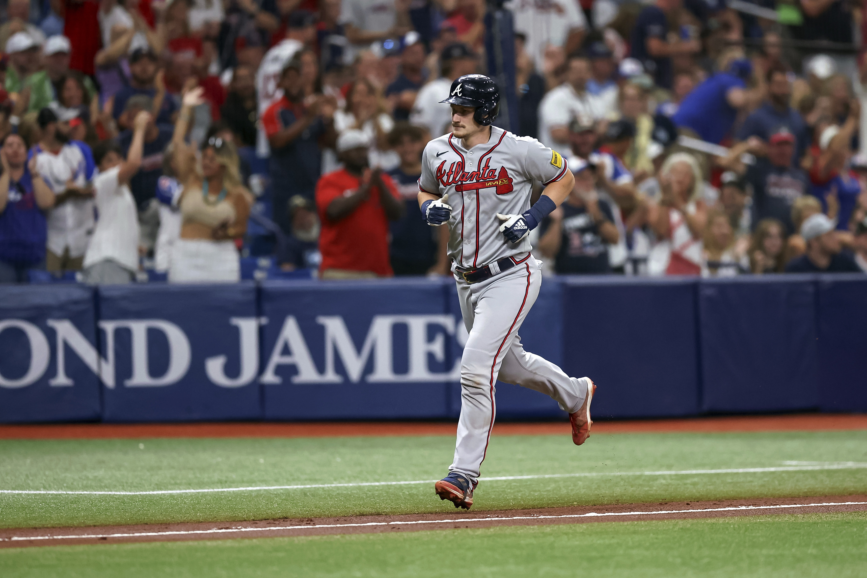 Photos: Sean Murphy homer helps Braves edge Rays