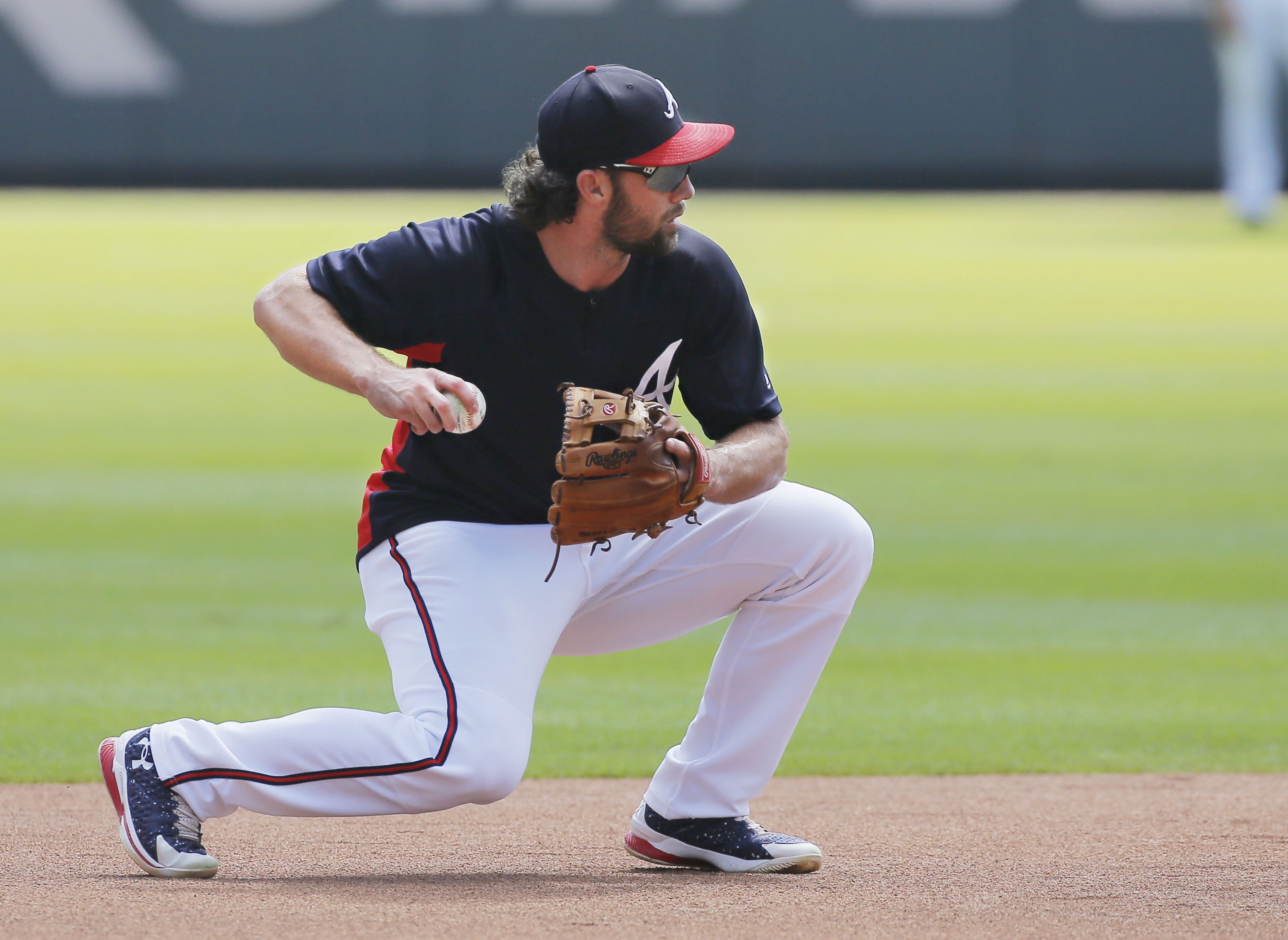 Braves put standing-room-only tickets on sale for Sunday's game