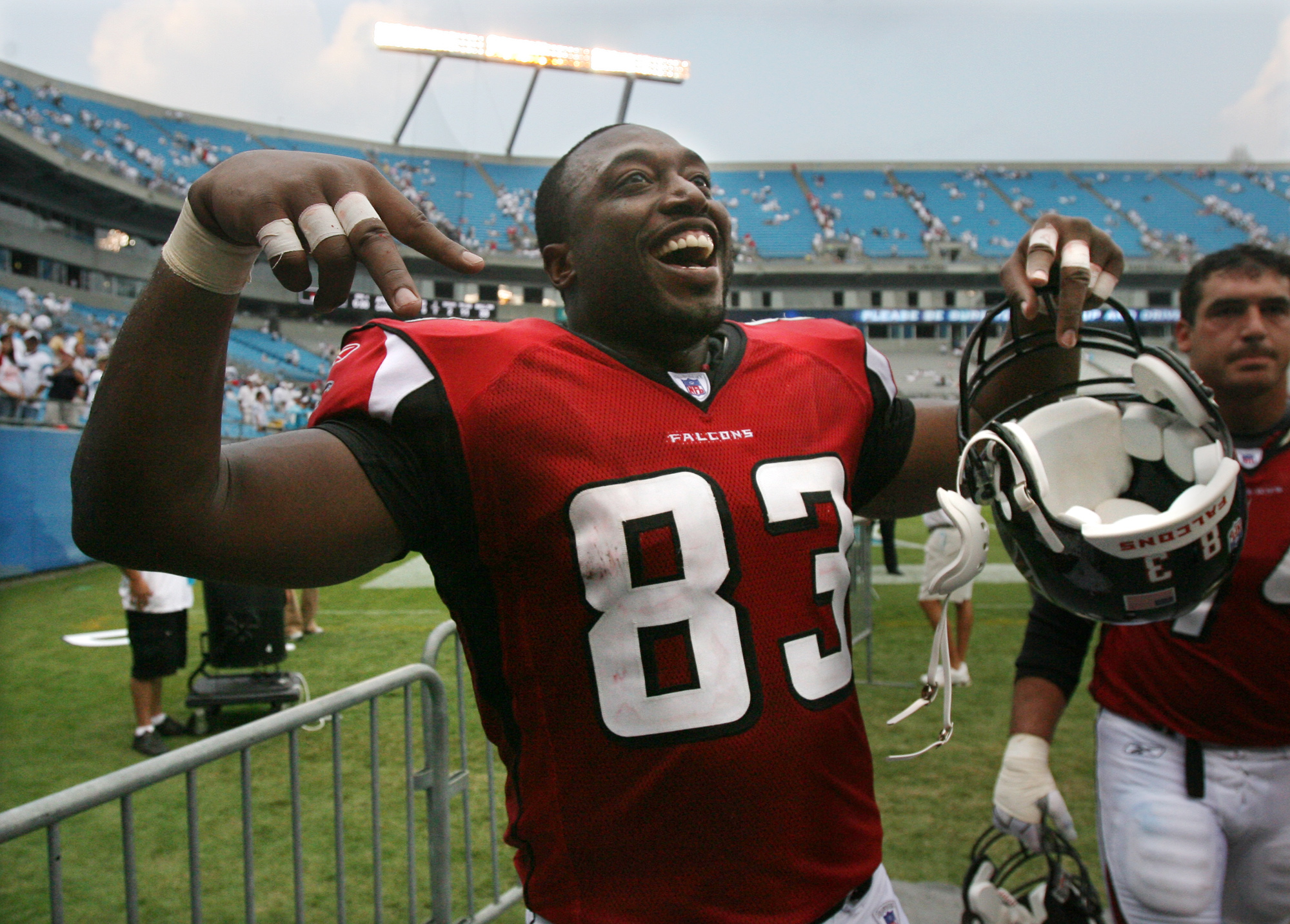 Falcons Throwback Thursday: TE Alge Crumpler - The Falcoholic