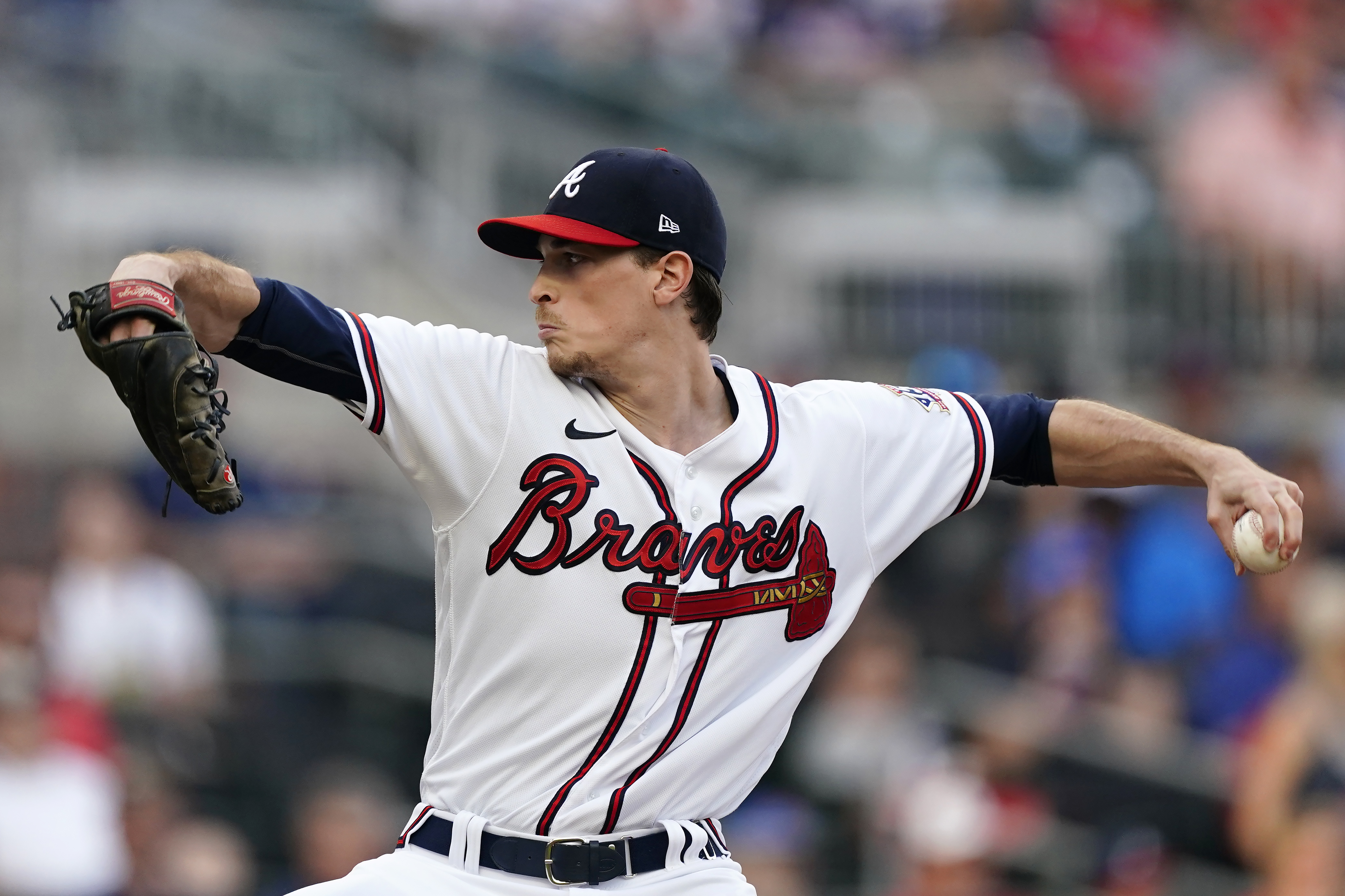 LEADING OFF: Vlad takes his cuts, Braves hit the road