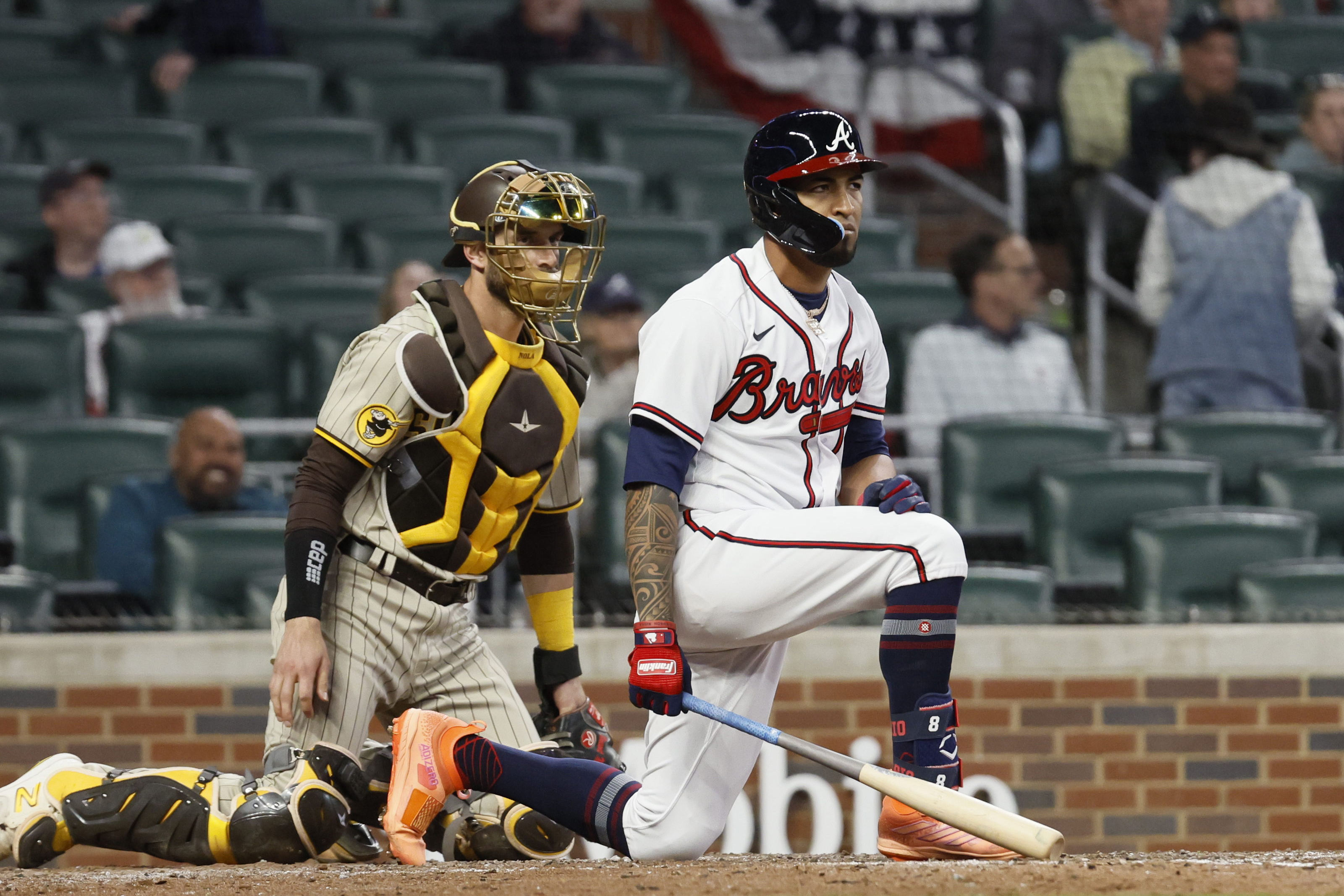 Braves lose lead, split series with Padres - Statesboro Herald