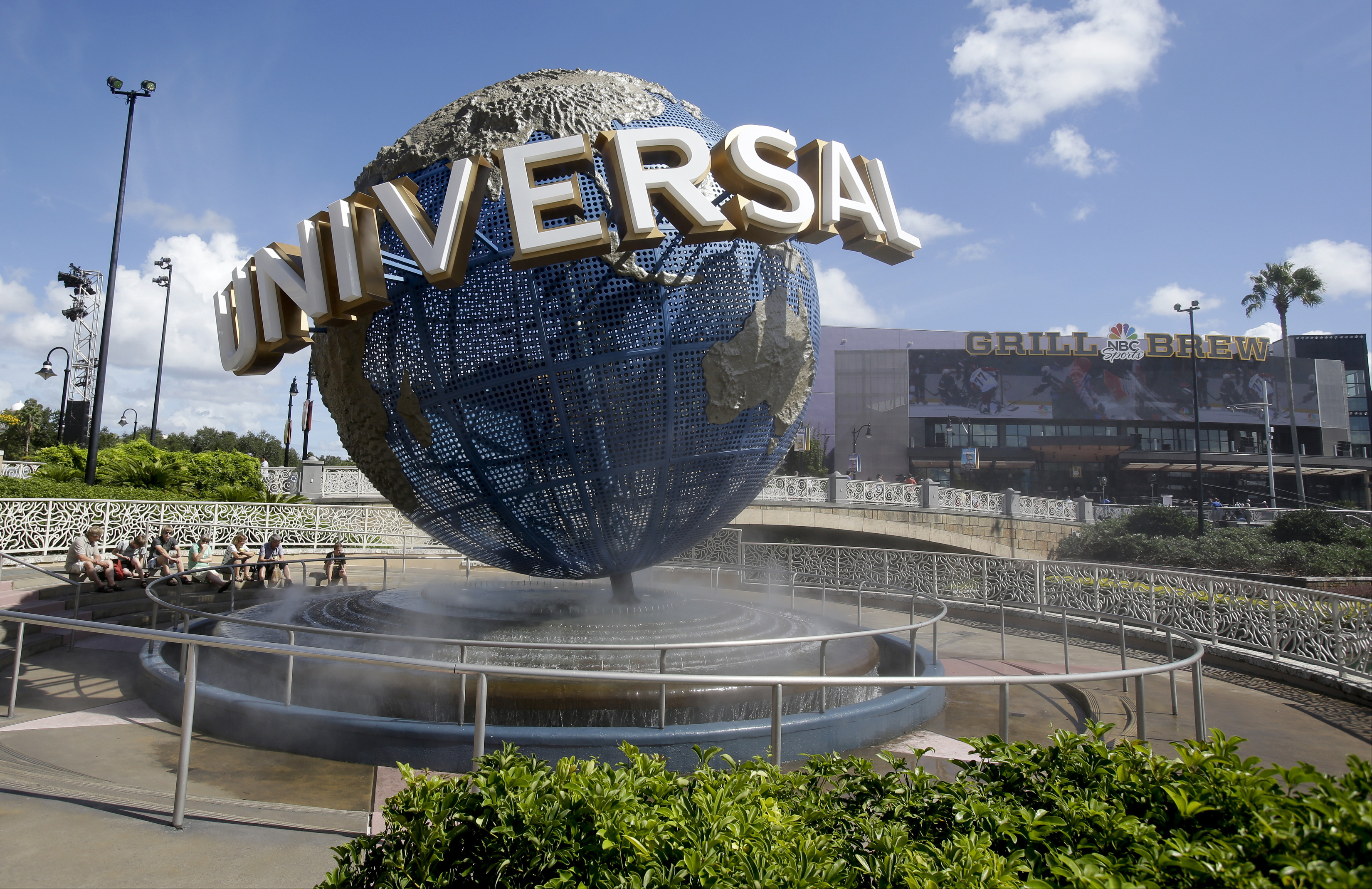 Some venues at Universal's CityWalk in Orlando will reopen on May 14