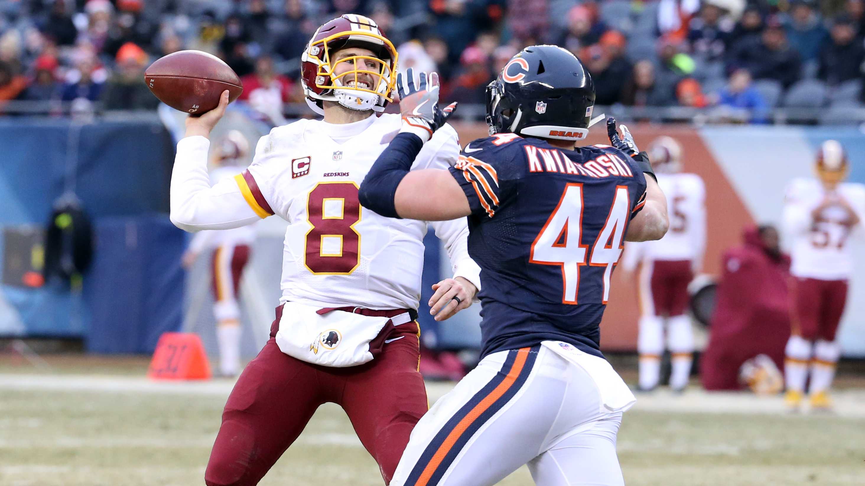 Chicago Bears inside linebacker Nick Kwiatkoski (44) during the