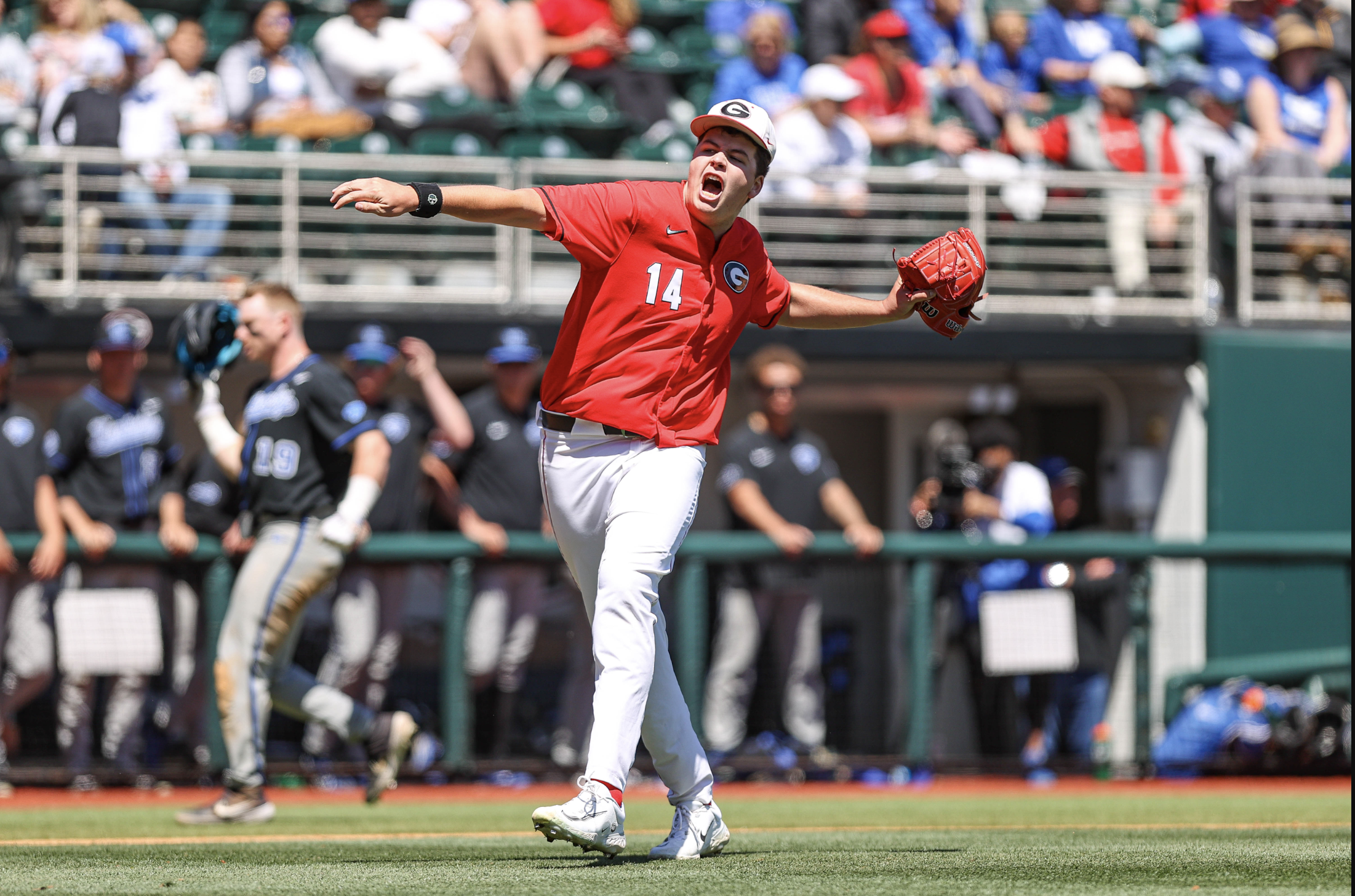 Kentucky baseball storms back to beat No. 14 Georgia