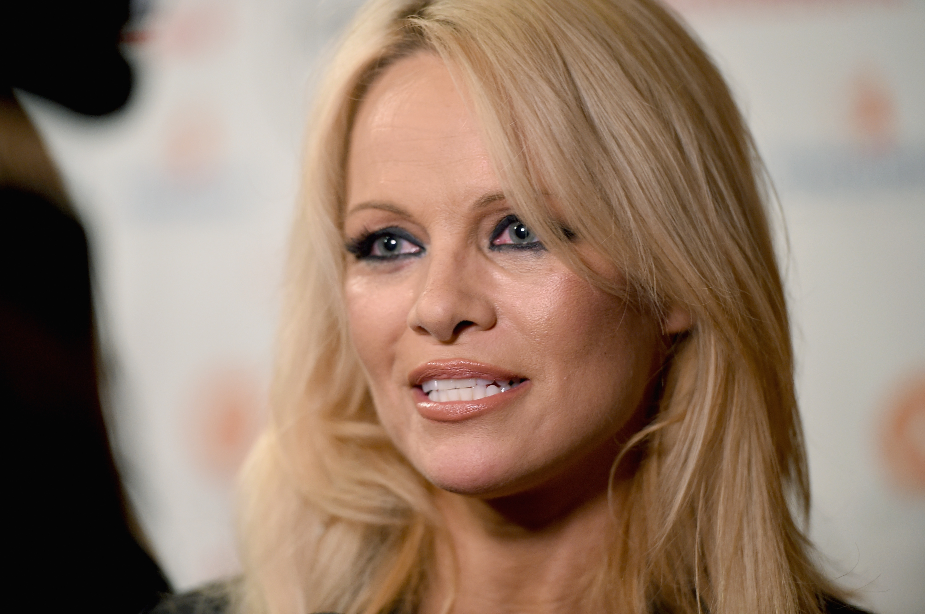Film pamela anderson porno Pamela Anderson