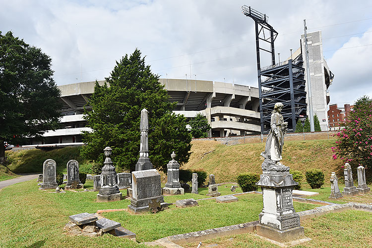 Oconee Hill Cemetery is where the remains belonging to African Americans were reinterred across from the University of Georgia campus, near Sanford Stadium. HYOSUB SHIN / HSHIN@AJC.COM (The Atlanta Journal-Constitution)