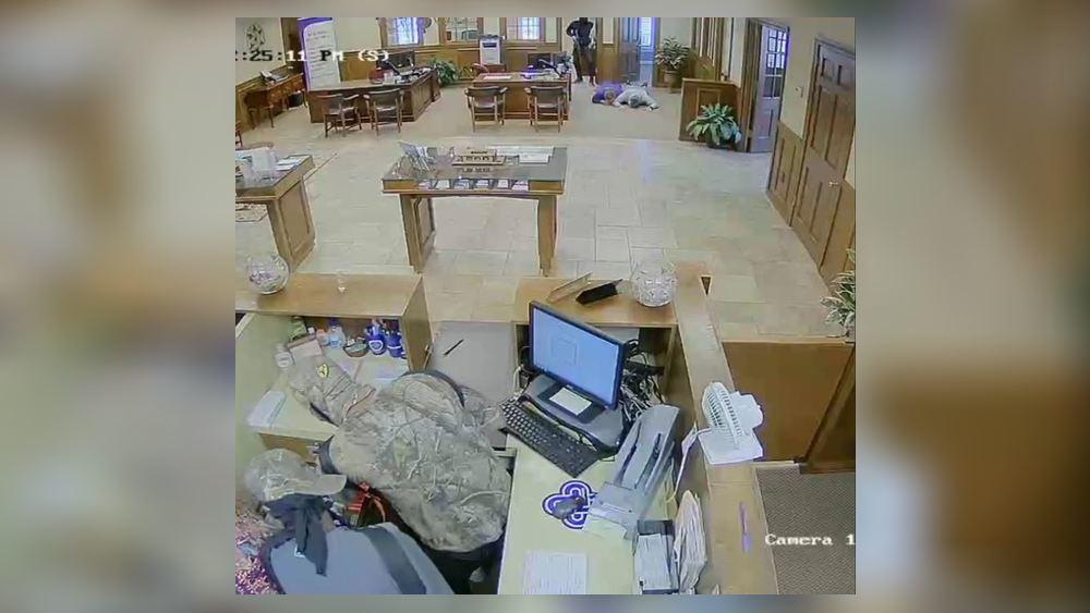 The United Bank on Jones Mill Road in Woodbury was robbed June 28. (Credit: FBI Atlanta)