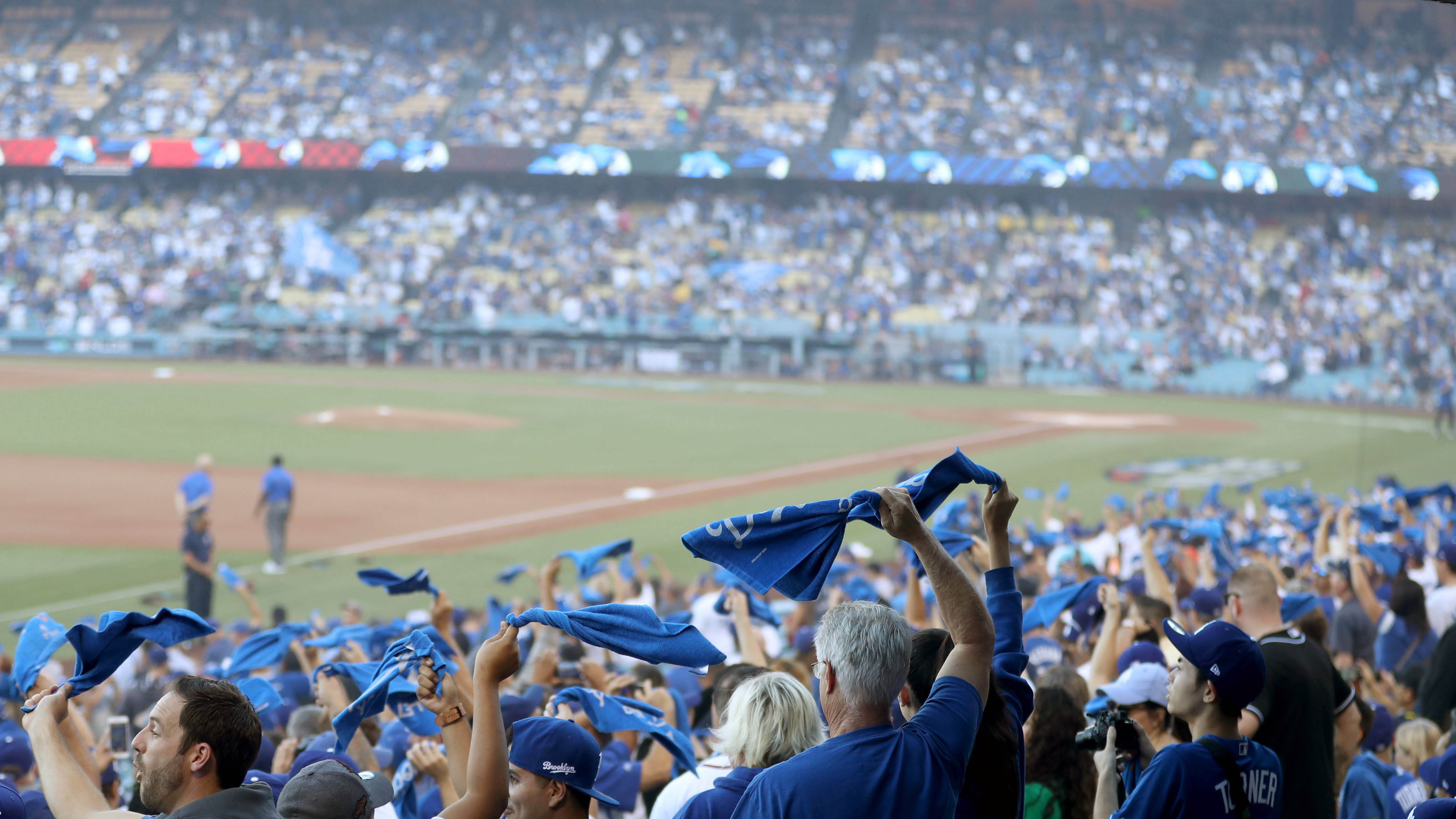 Lessons From a Baseball Fan's Adventures in Wrigleyville - The Crawfish  Boxes