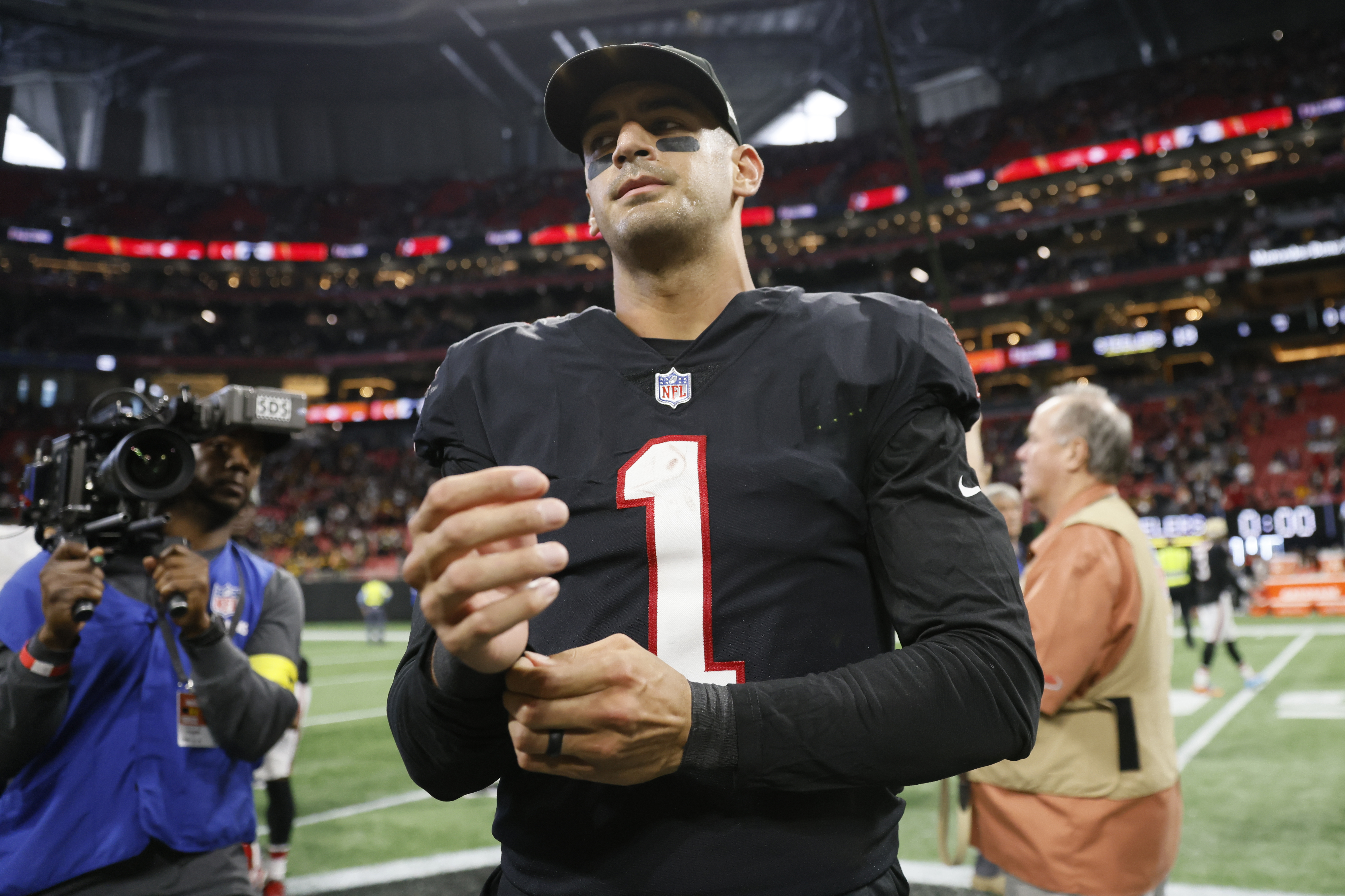 Michael Cunningham: Falcons rise up on Saints before collapsing again