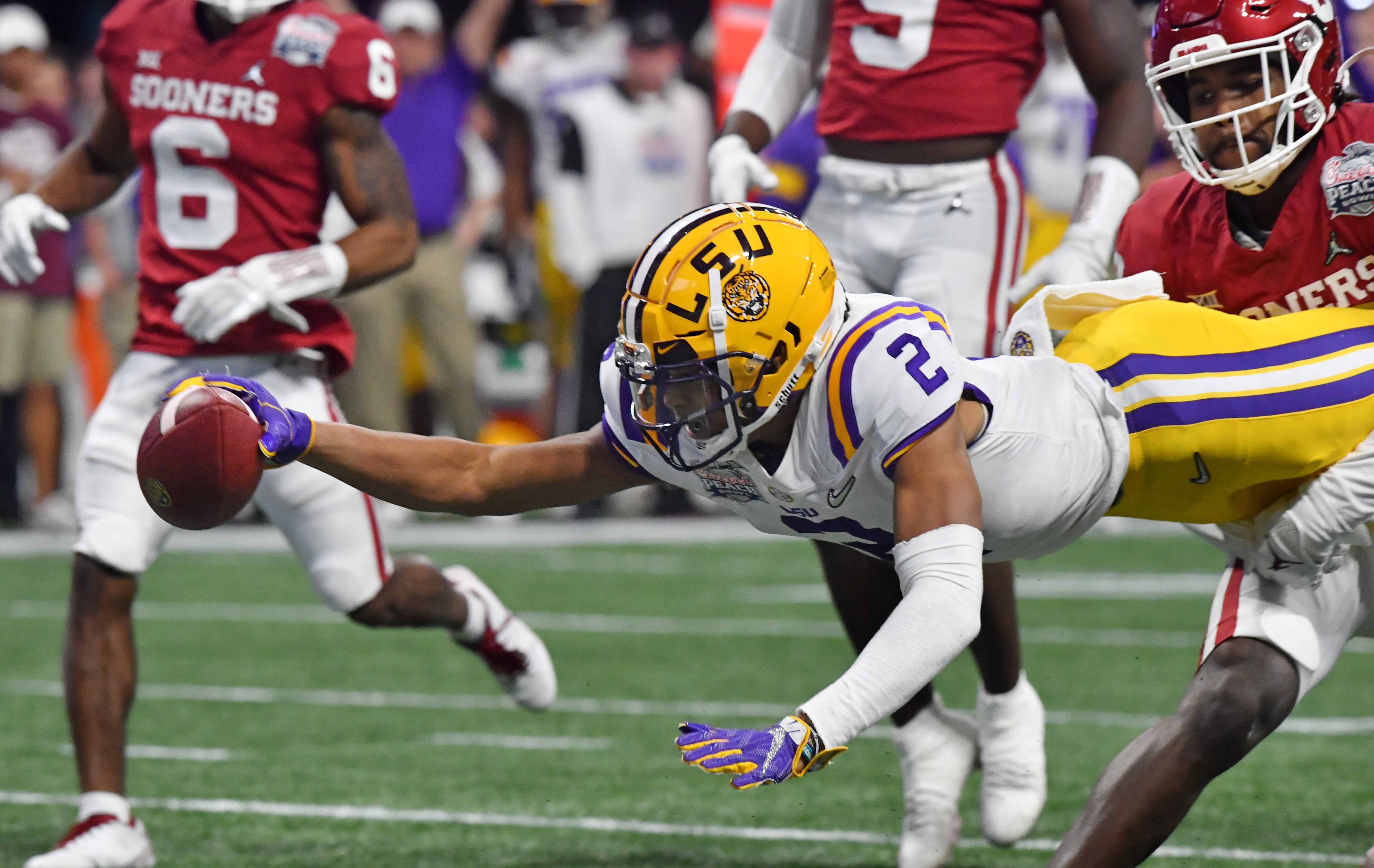 LSU beats Oklakhome, 63-28 in Peach Bowl semifinal game