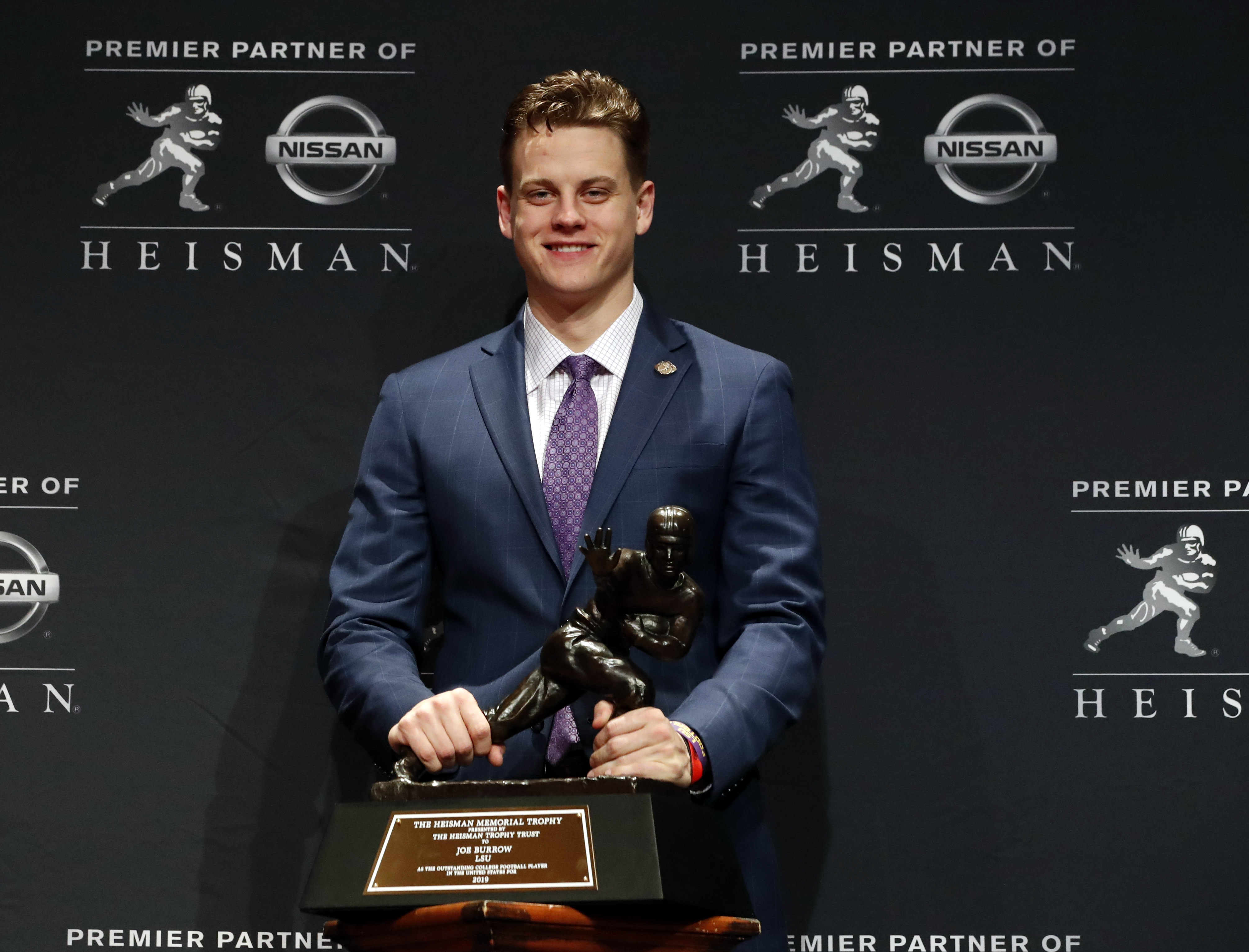 Joe Burrow's surprising rise to LSU star, Heisman favorite - Sports  Illustrated