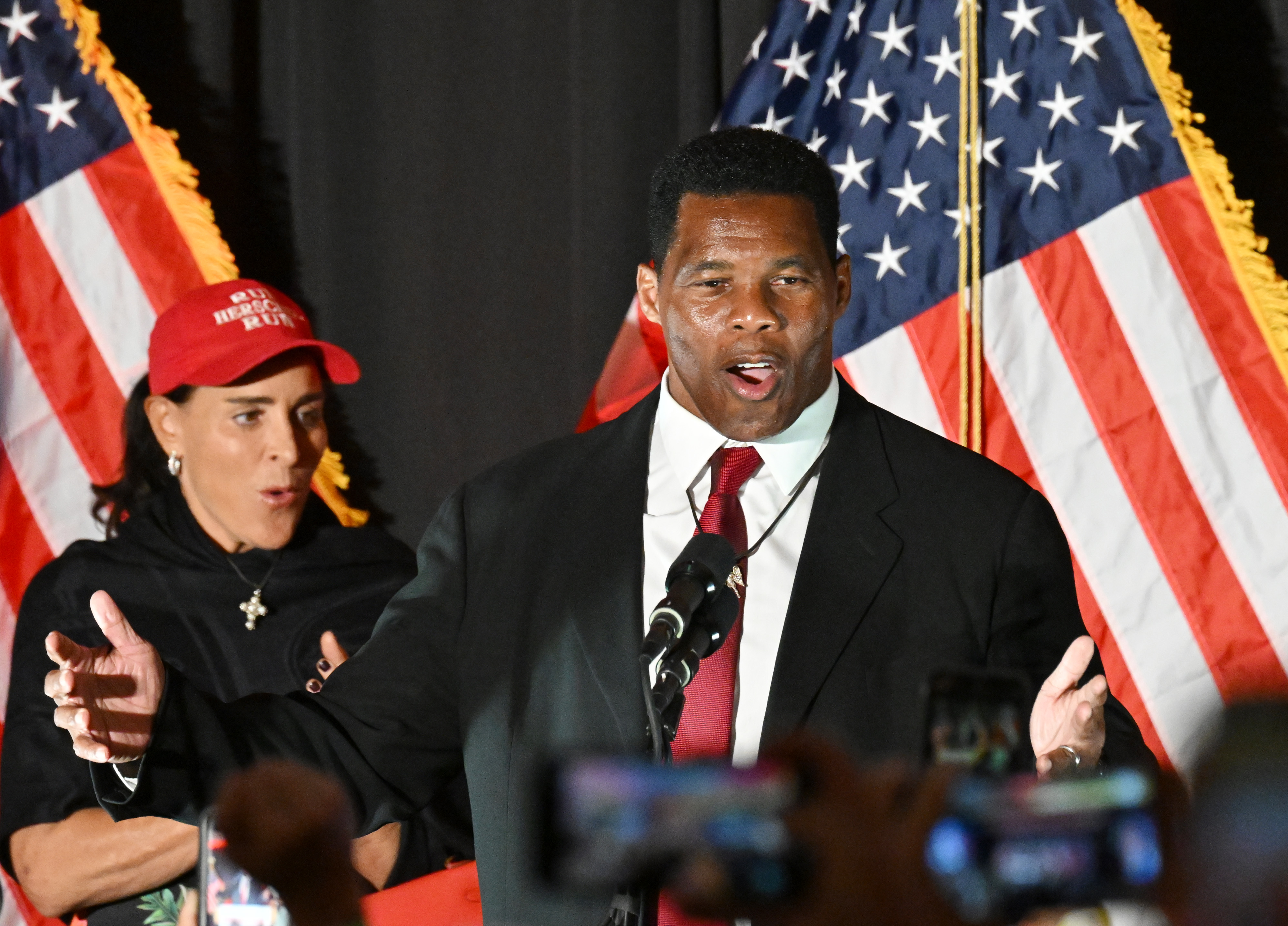 Championed by Trump, former NFL star Herschel Walker launches run