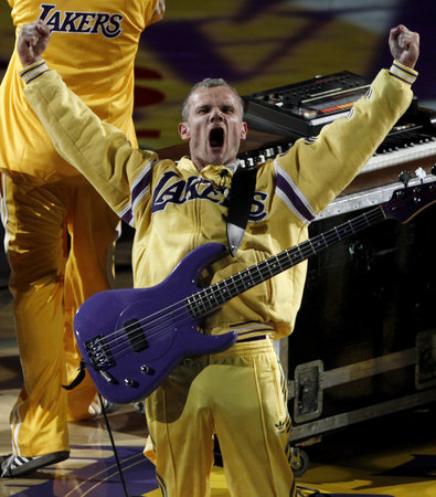 新作在庫Red Hot Chili Peppers 公式 Lakers Tシャツ トップス