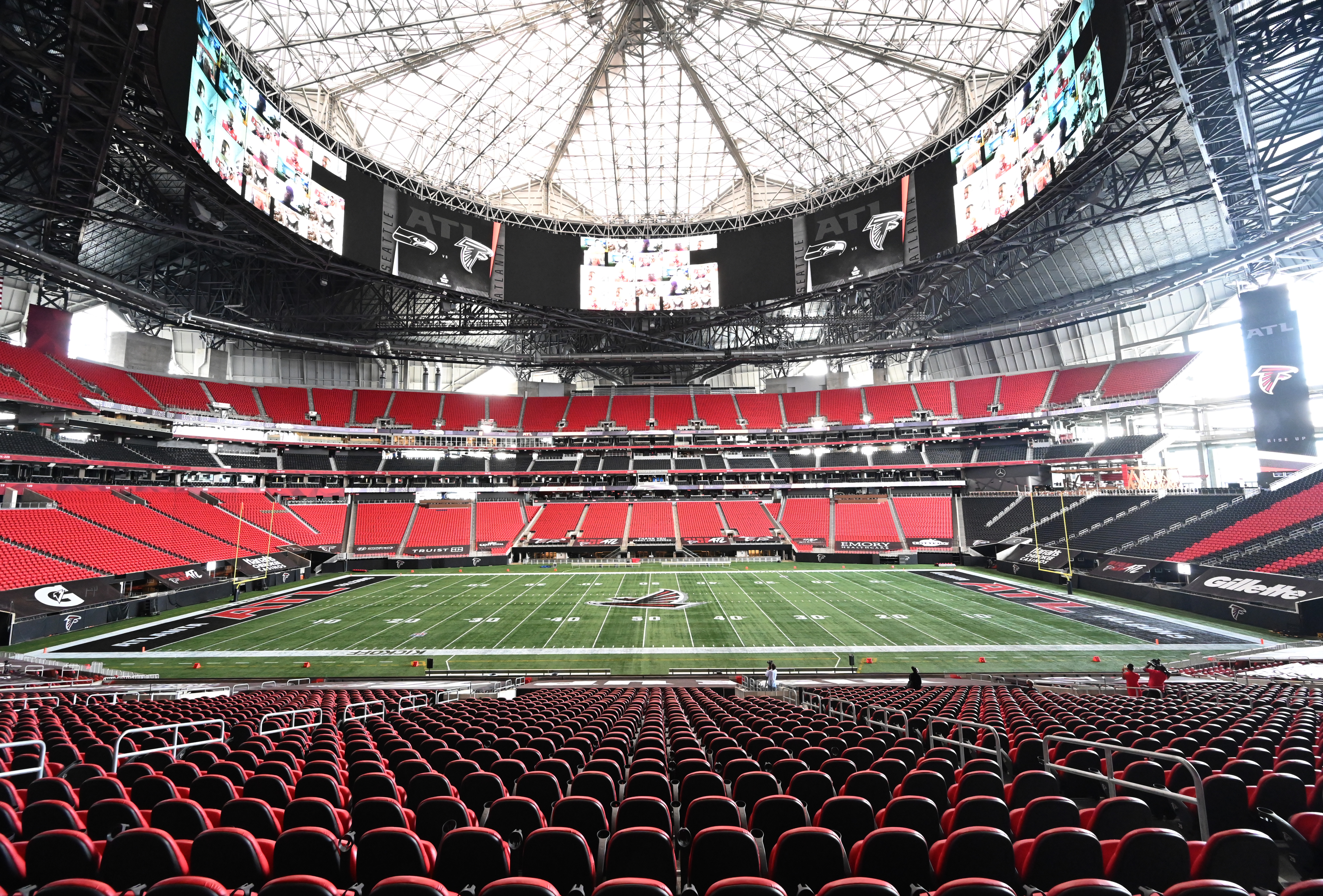 Mercedes-Benz Stadium chic on-field terraces - Coliseum