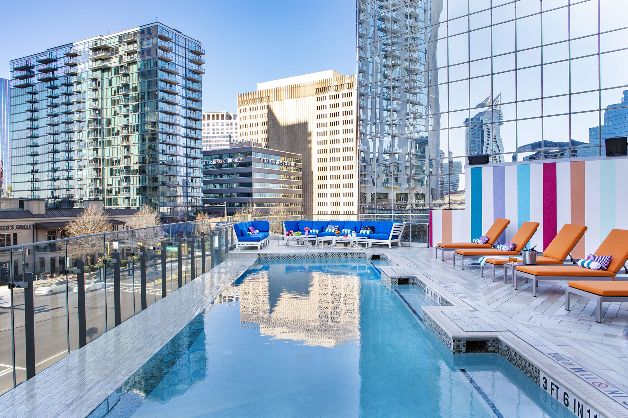 Hotel Colee, formally the W Buckhead, invites guests to their rooftop for a private poolside picnic.
Courtesy of Michael Kleinberg