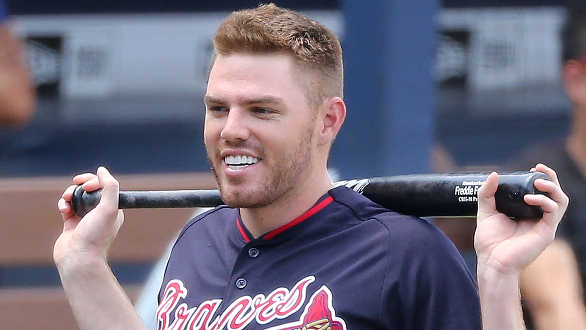 Dodgers Freddie Freeman celebrates Wedding Anniversary w/ model wife  Chelsea! Tribute Video #dodgers 