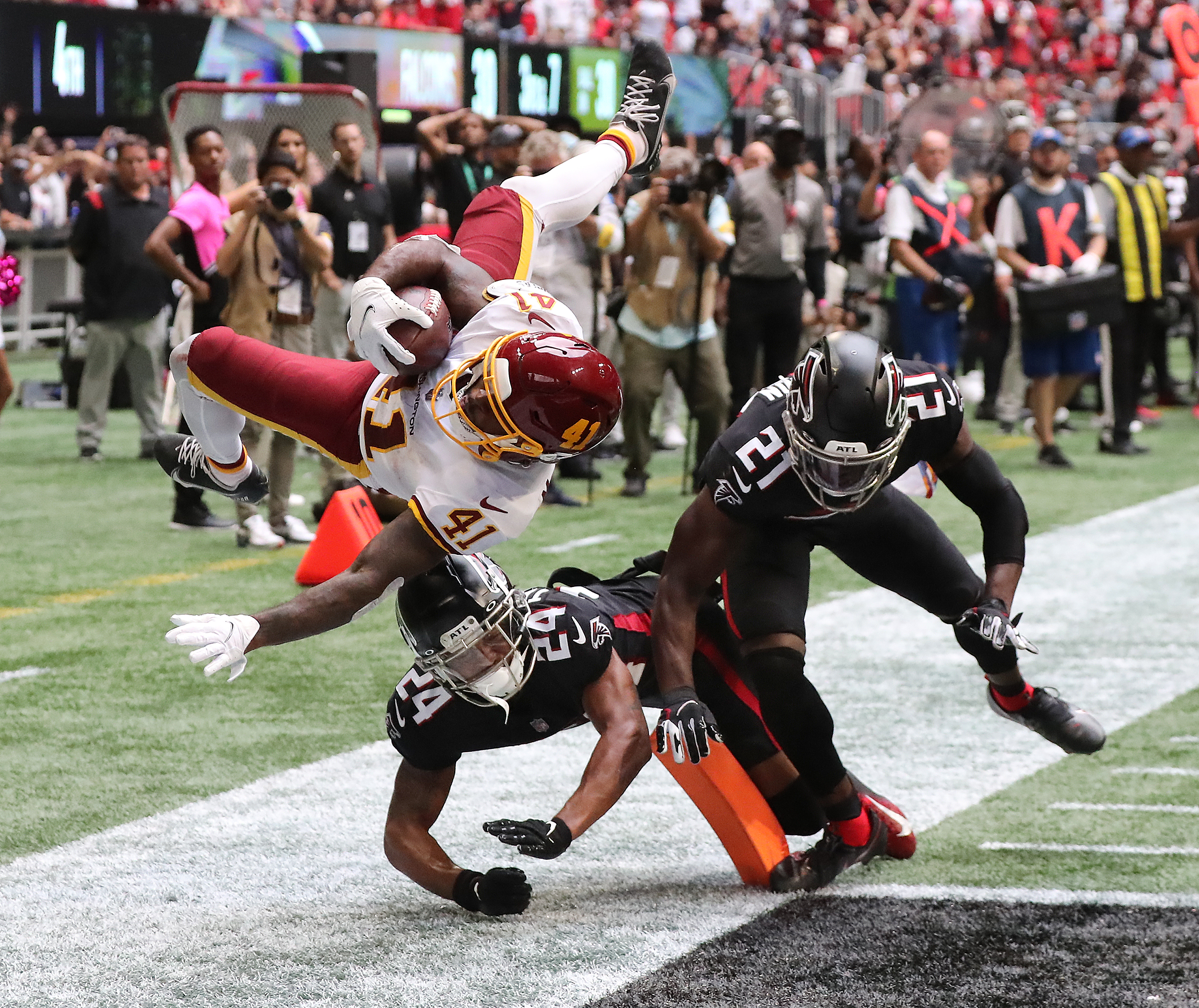 Washington beats Atlanta Falcons, 34-30