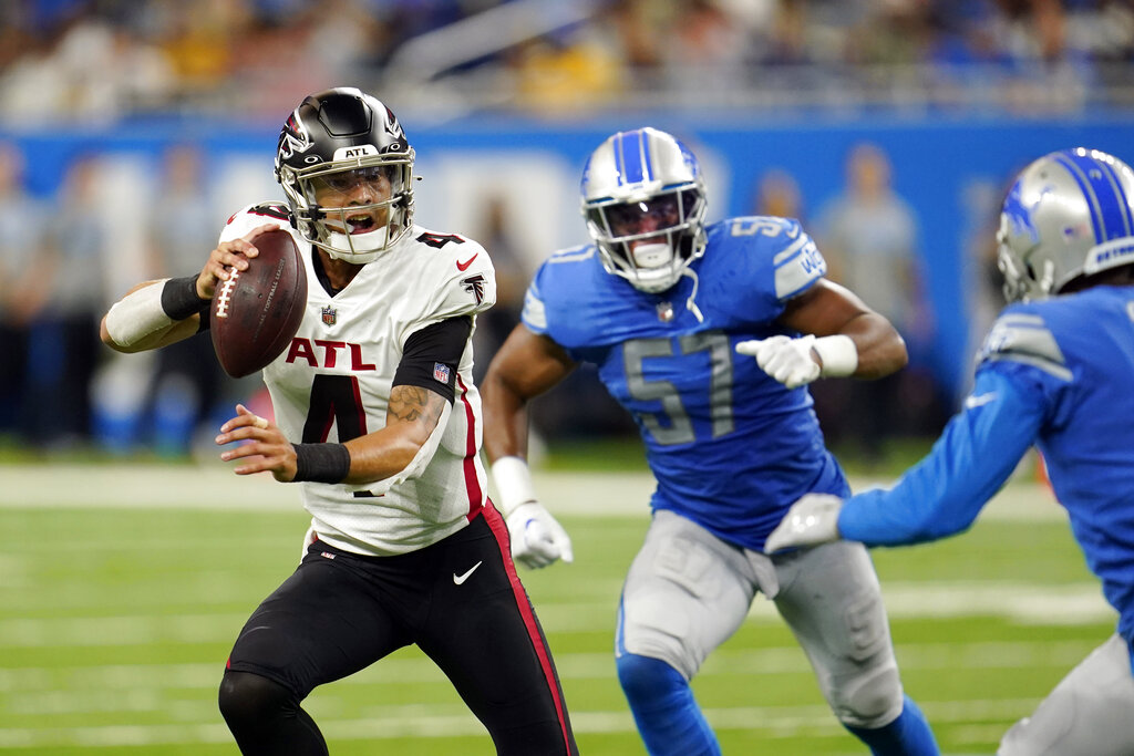 Mariota's near perfection, defense fuel Atlanta Falcons victory