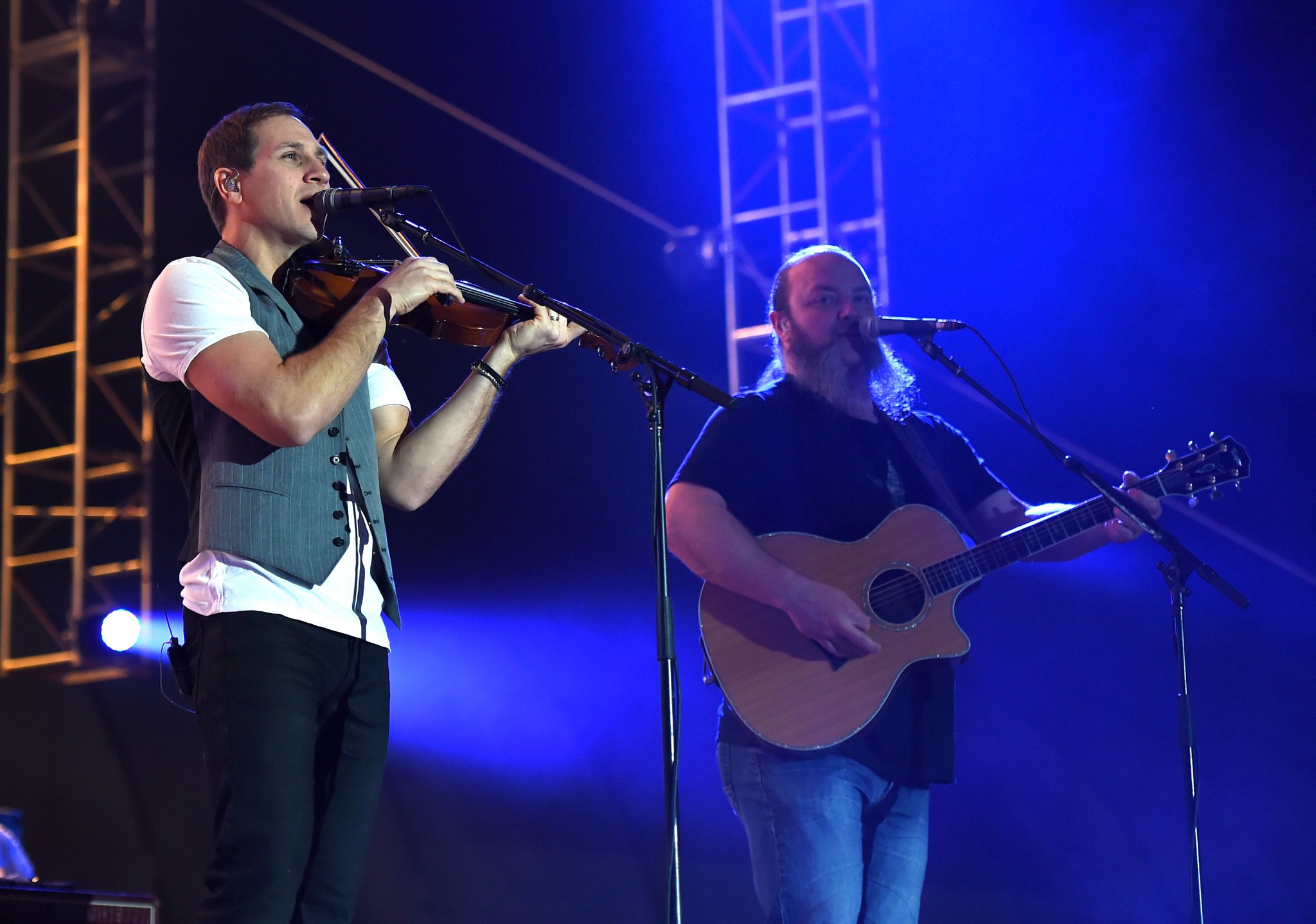 Zac Brown Band showing multiple colors on new album, tour