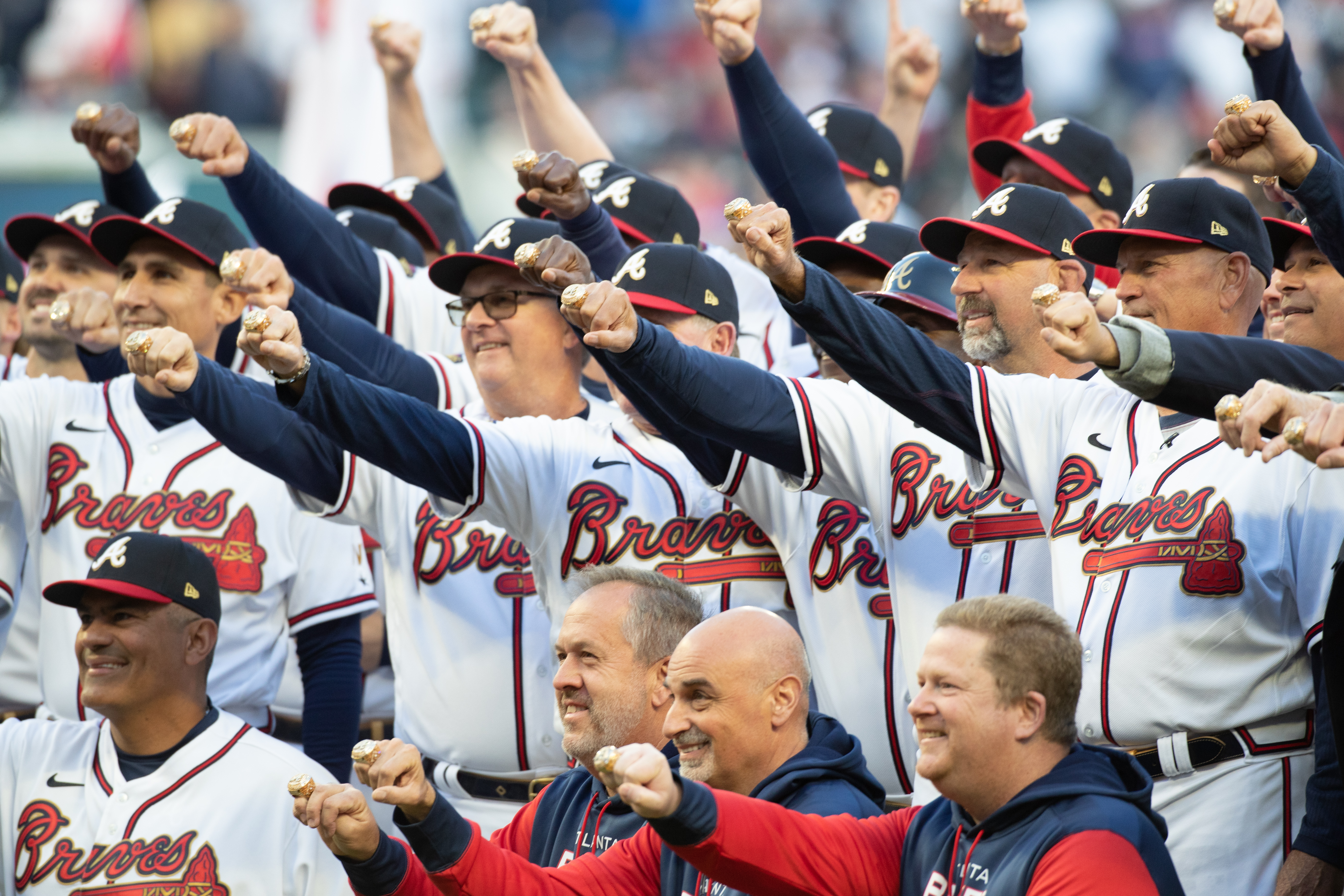 Braves receive their 2021 World Series rings in pregame ceremony