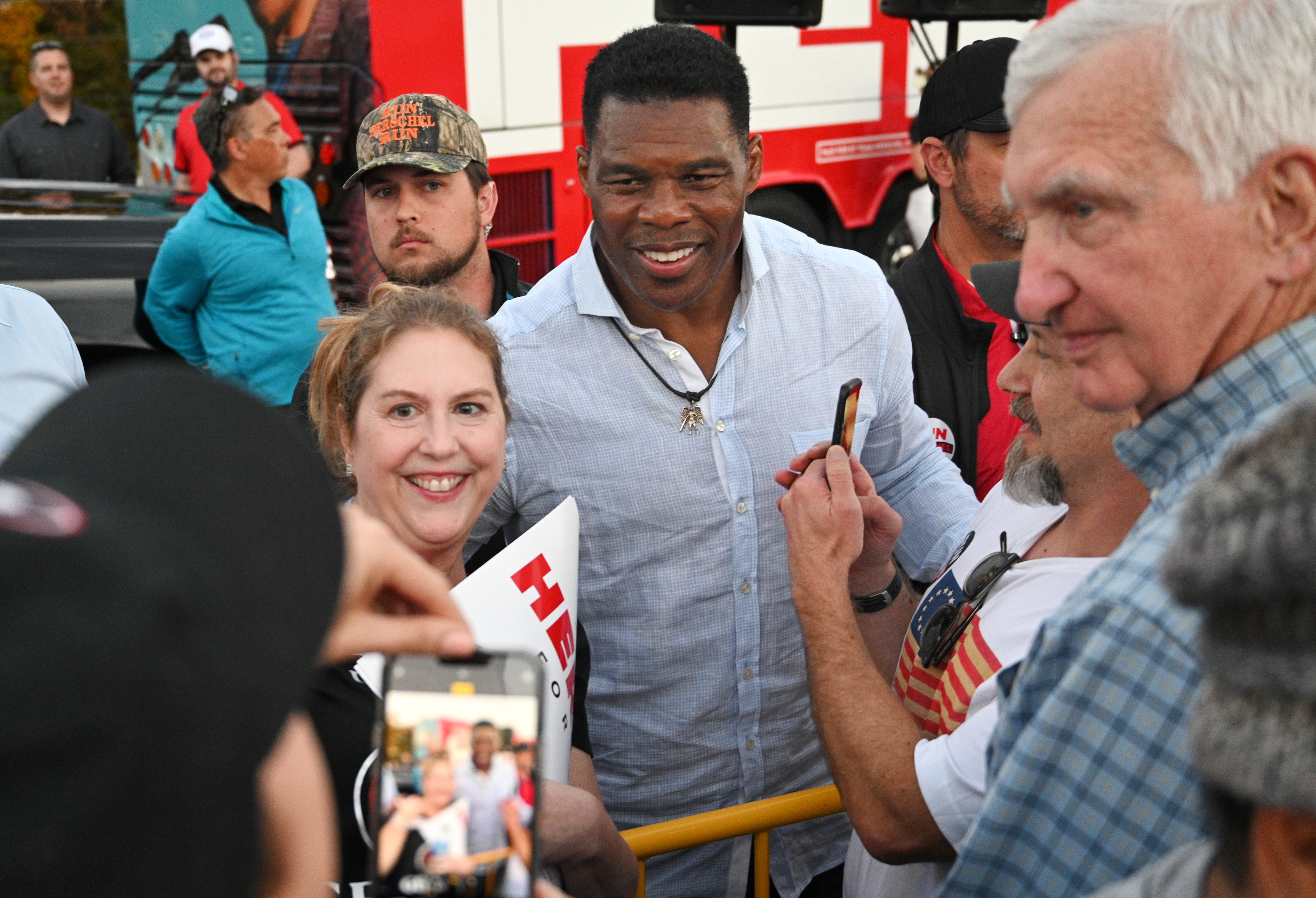 Q&A with Georgia legend Herschel Walker. Spoiler alert: He loves the Dawgs'  chances