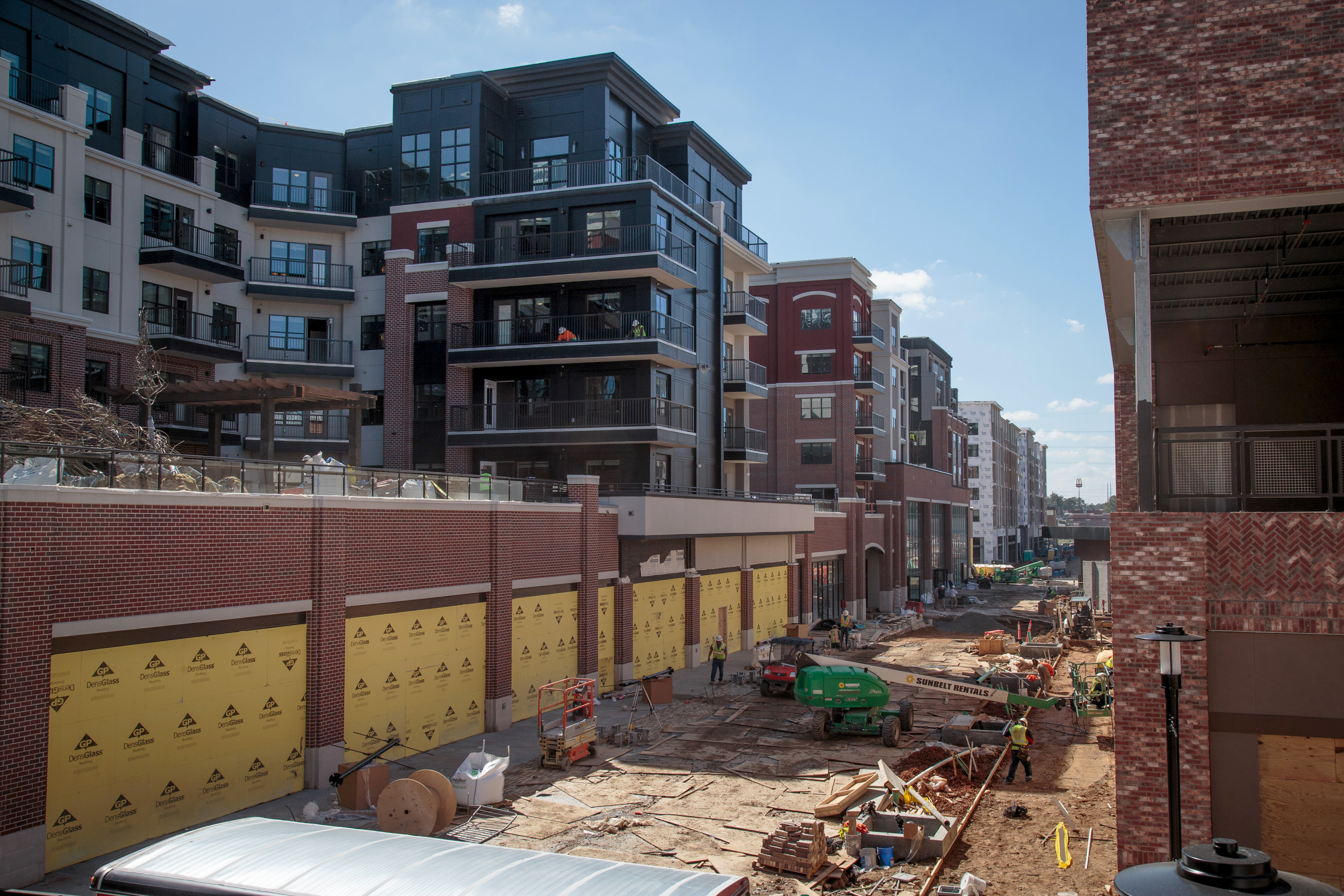 Sapakoff: The Braves' new SunTrust Park, from catfish and shopping