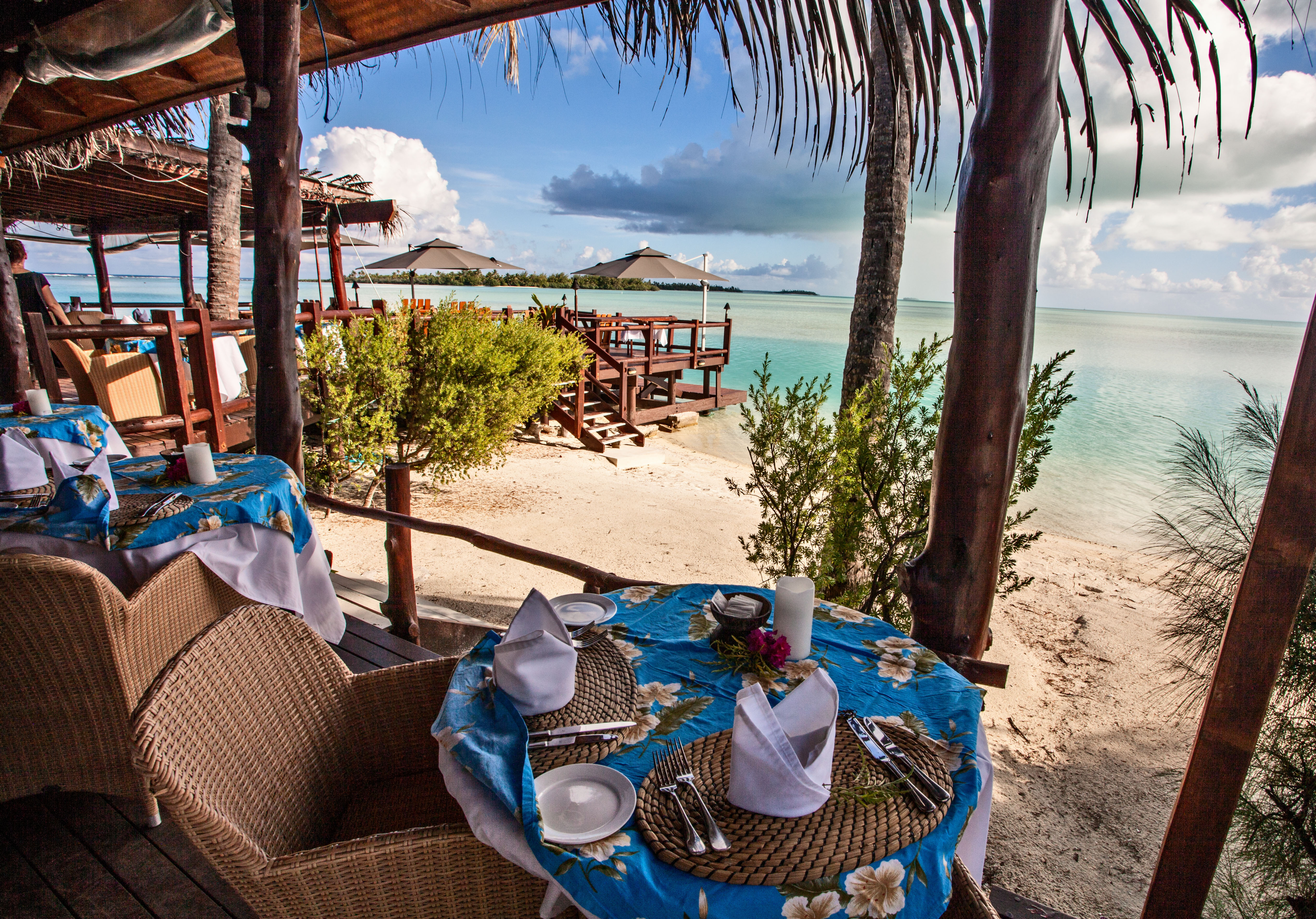 Brunch, lunch or a swim, life is easy at Aitutaki Lagoon Resort; Aitutaki Island, Cook Islands. (Steve Haggerty/ColorWorld/TNS)