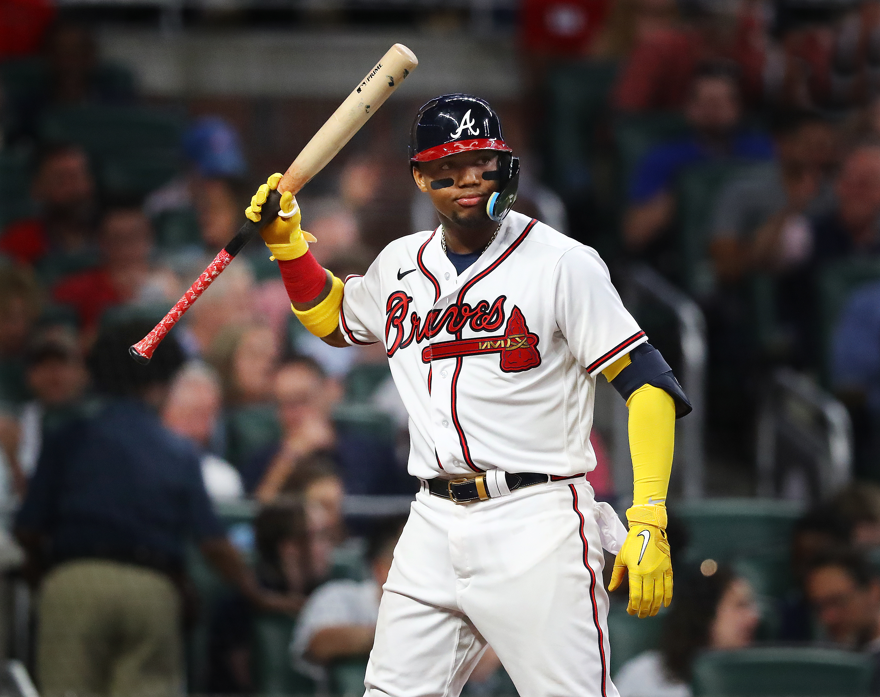 Ronald Acuña homers, steals 50th base in Braves' 11-5 win over