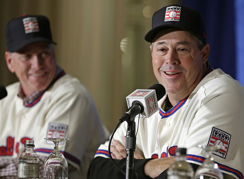 Greg Maddux & Tony La Russa Opt For No Logo On Caps For MLB Hall Of Fame 