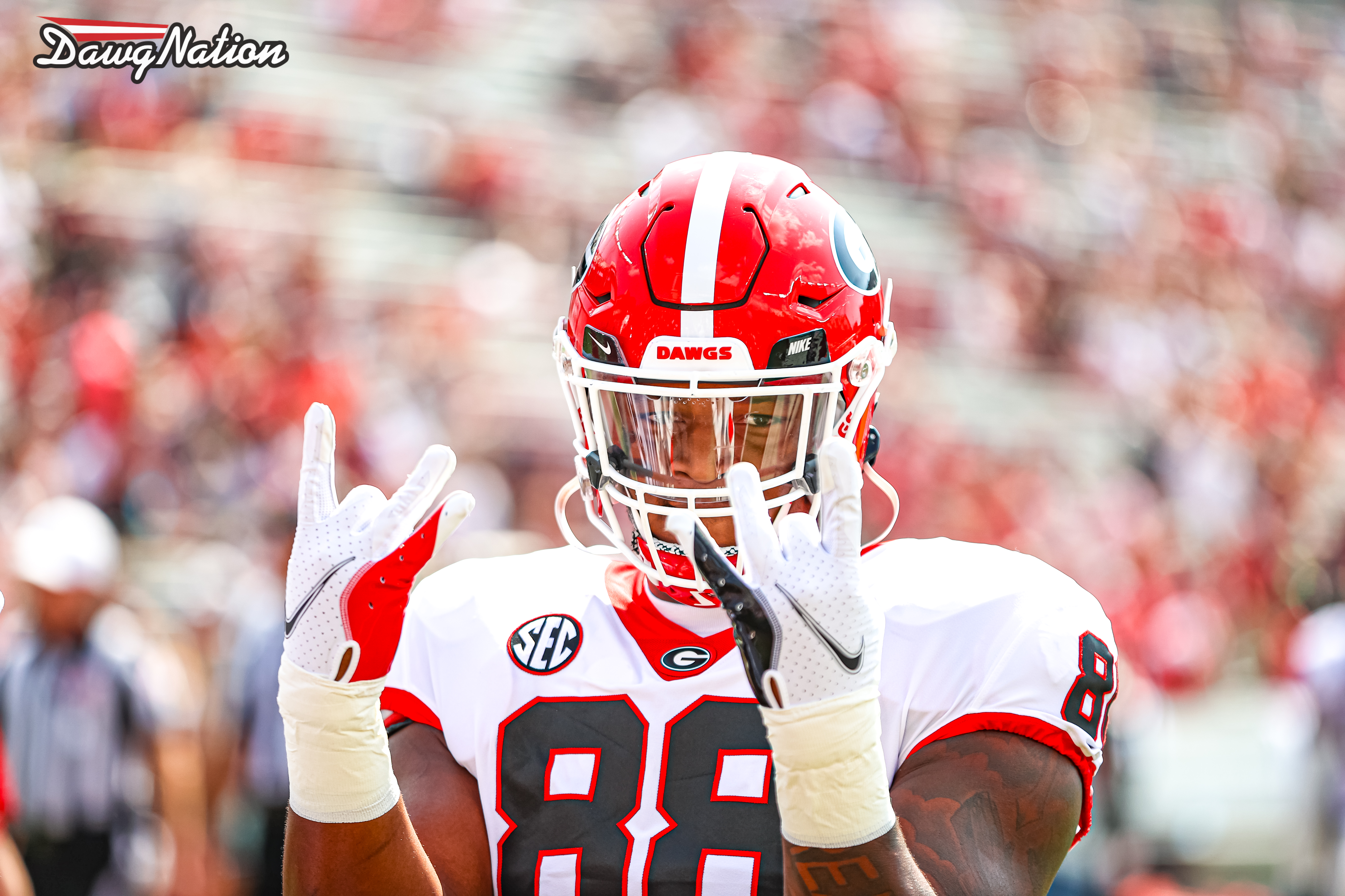 Watch: Georgia DL Jalen Carter blocks 3 Razorbacks