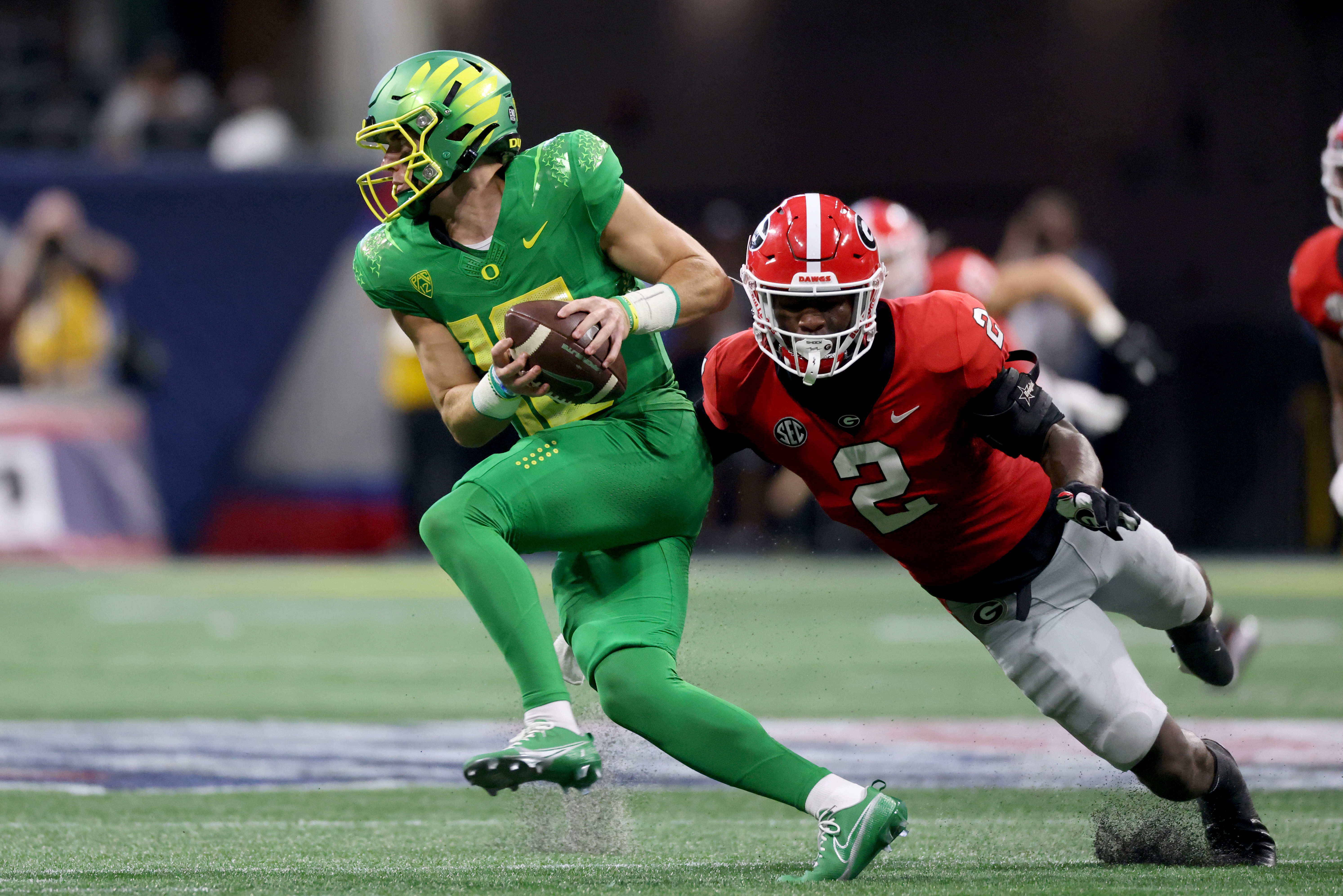 How the Bo Nix injury has impacted the Oregon offense