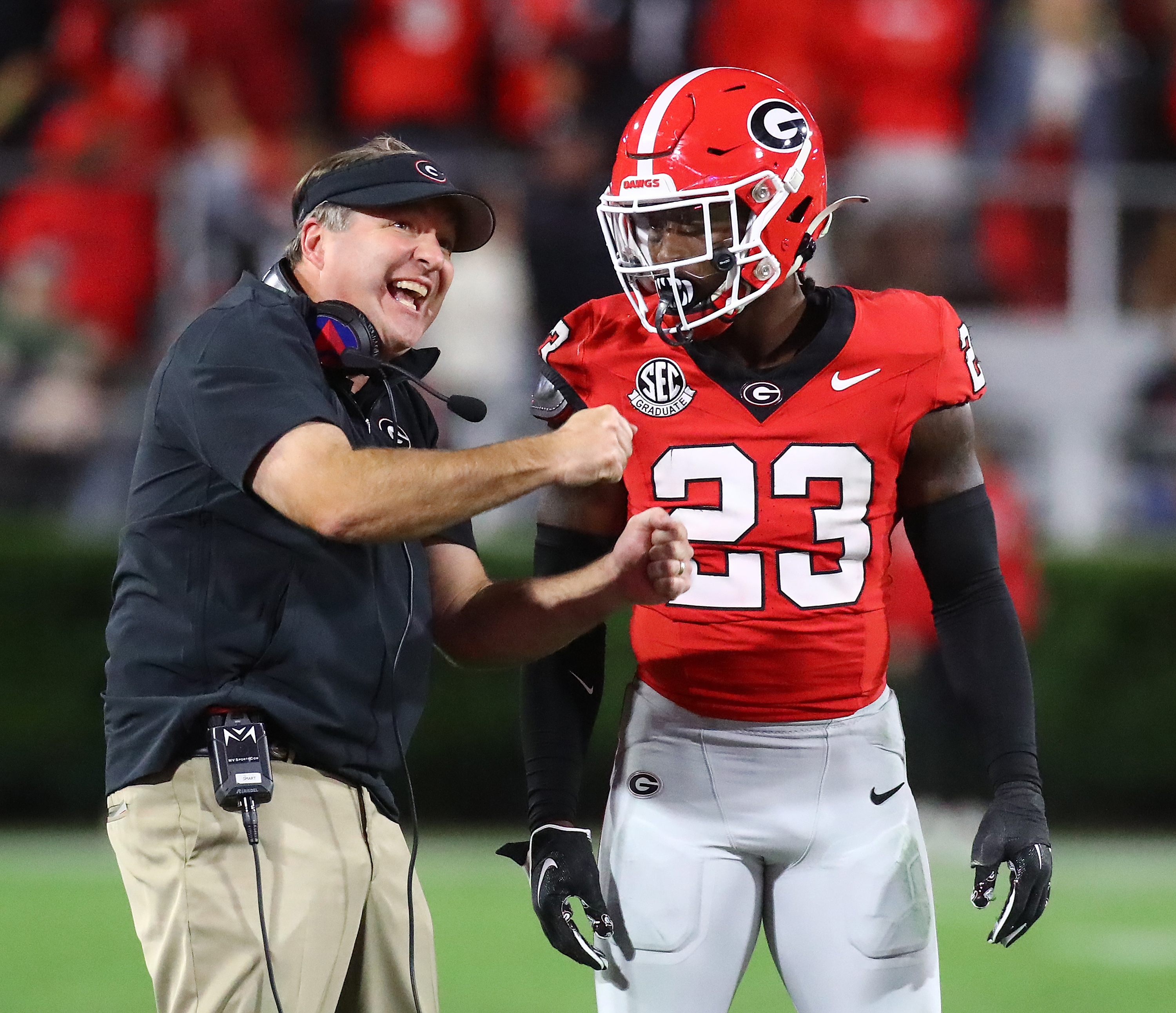 WATCH: Atlanta Falcons show why UGA shouldn't mess with classic uniforms