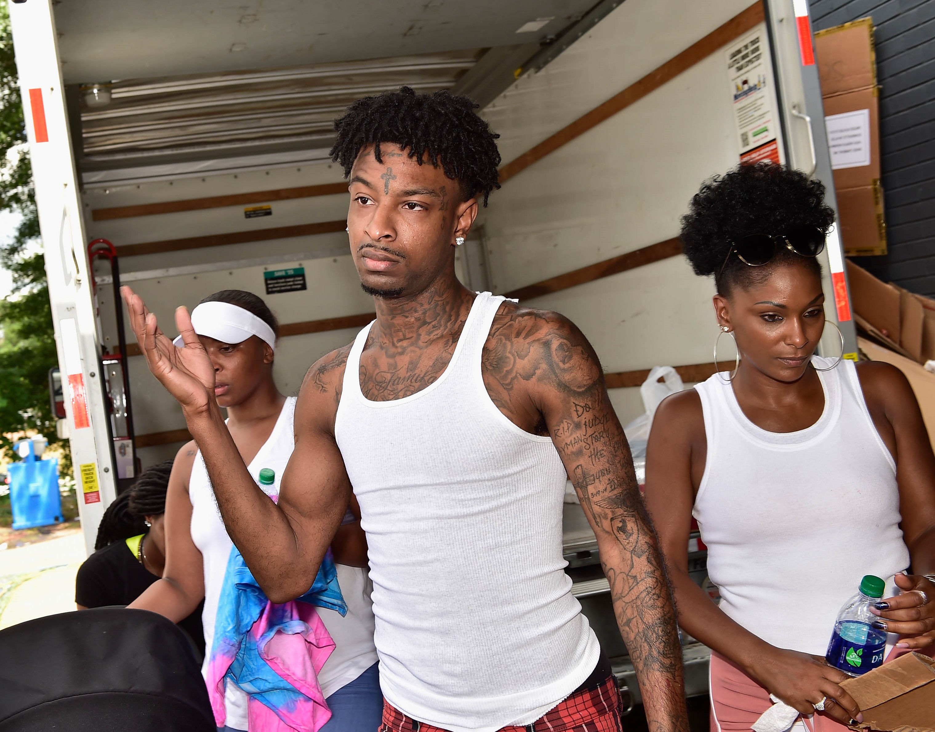 Complex UK on X: 21 Savage's legal team have released a new statement in  which they say: ▪️ 21 was born in the U.K. and came to the USA when he was