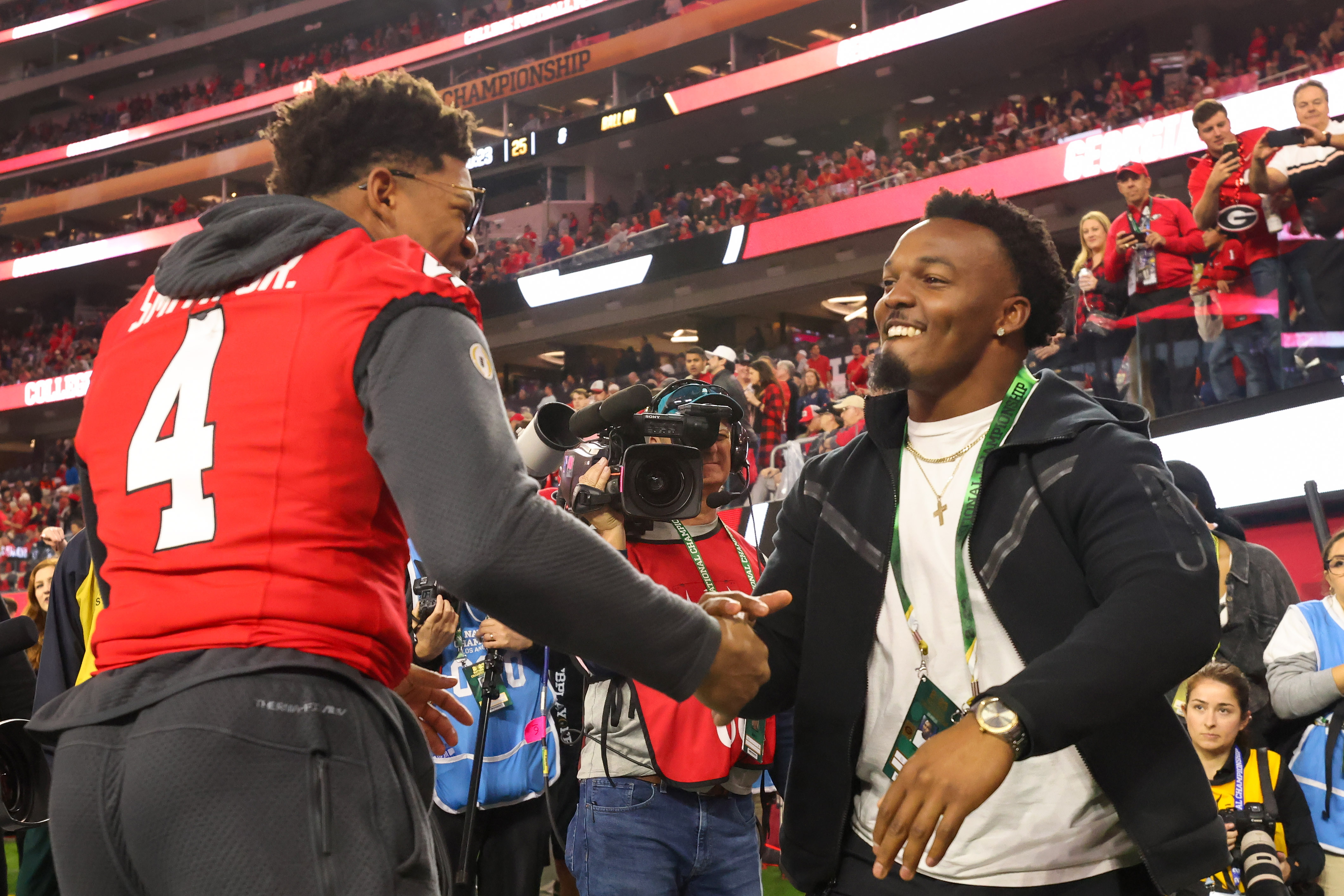 Georgia Football Alumnus Jordan Davis and Nakobe Dean Talk Playing Together  with Philadelphia Eagles - Sports Illustrated Georgia Bulldogs News,  Analysis and More