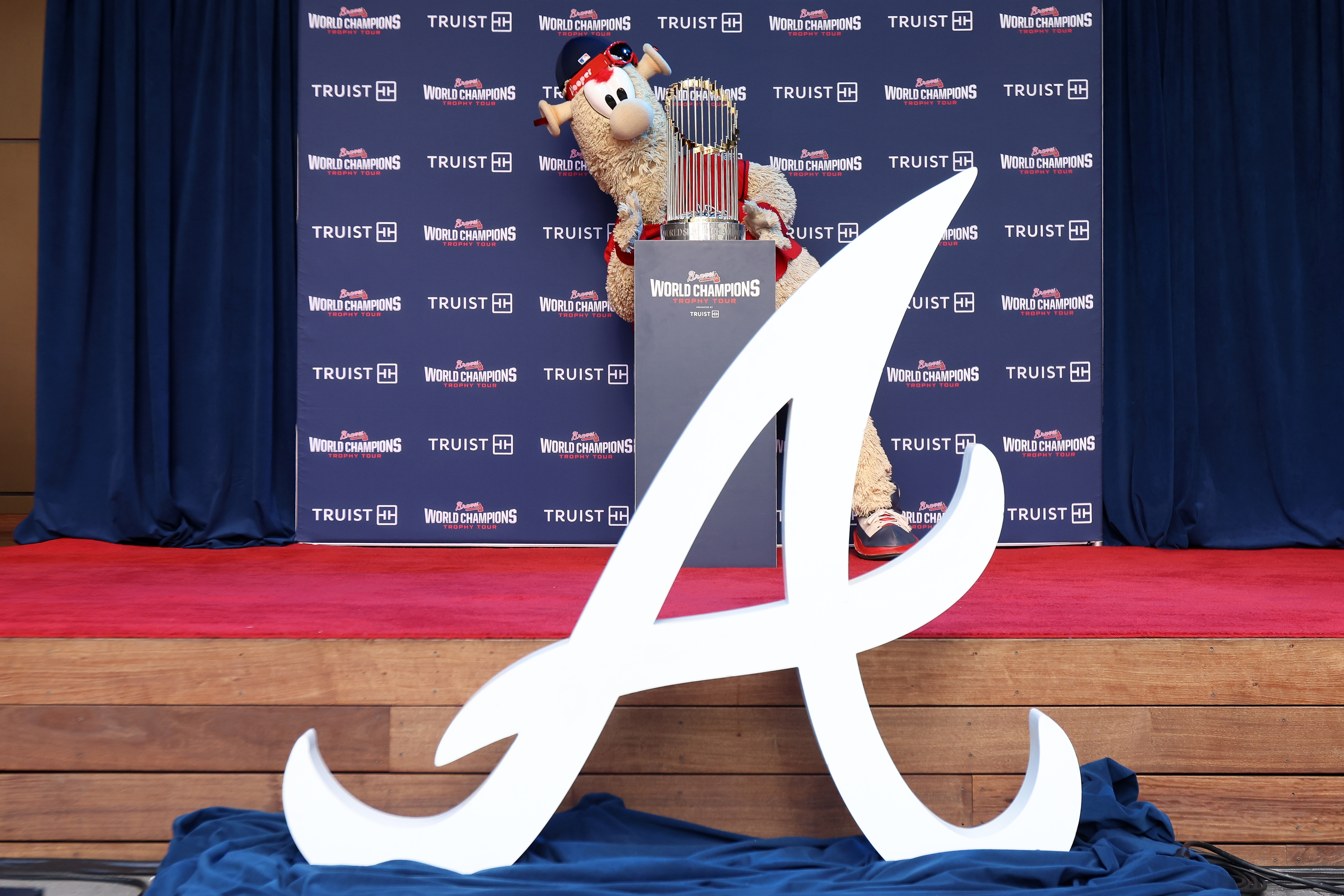 Braves World Series Championship Trophy tour makes stop in Americus -  Americus Times-Recorder