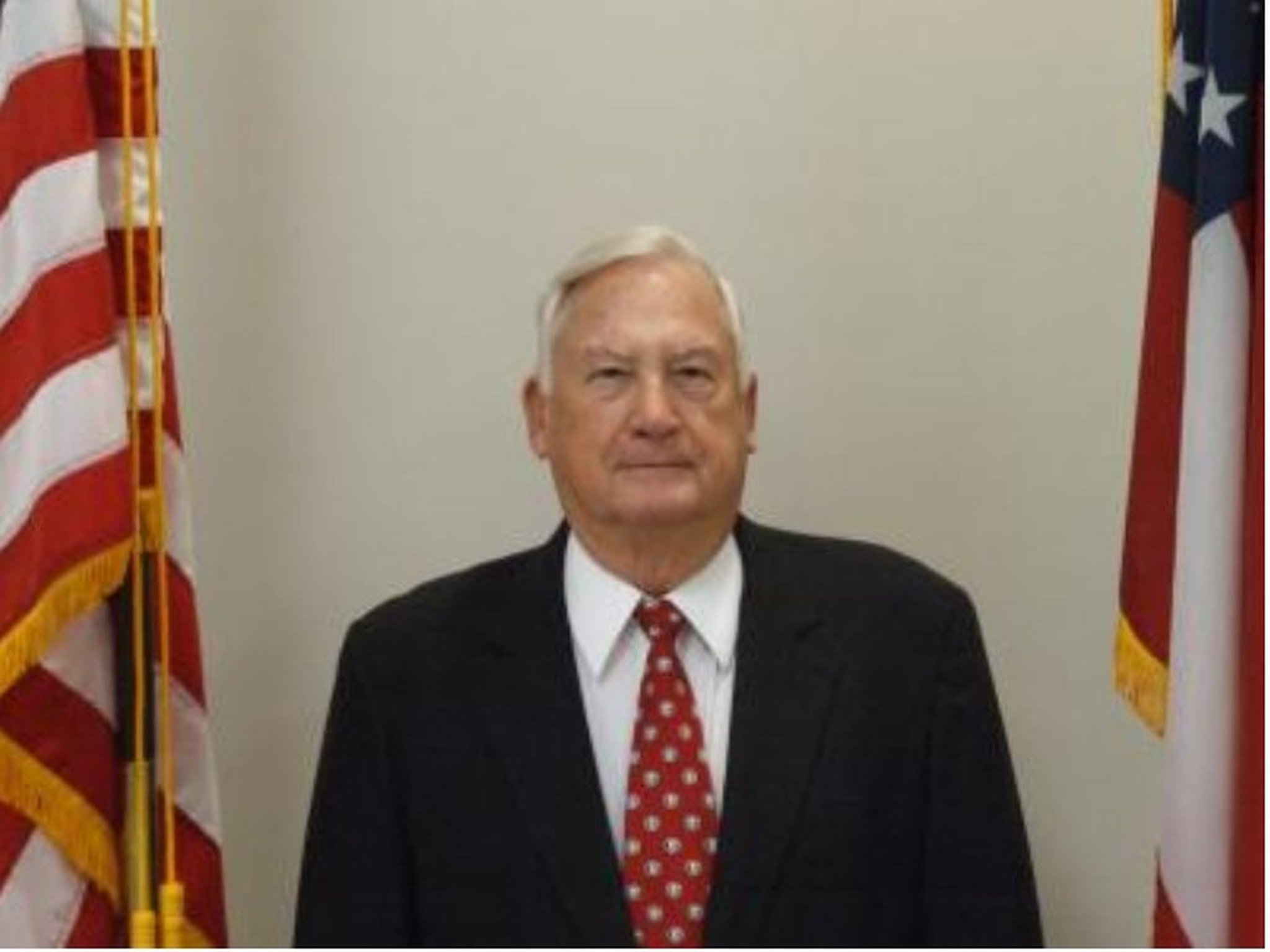 Ronnie Dixon, the mayor Vidalia since 1994, died at Meadows Regional Medical Center on April 1. He was the first person in the city known to have contracted COVID-19, according to the county’s emergency management agency director. SPECIAL