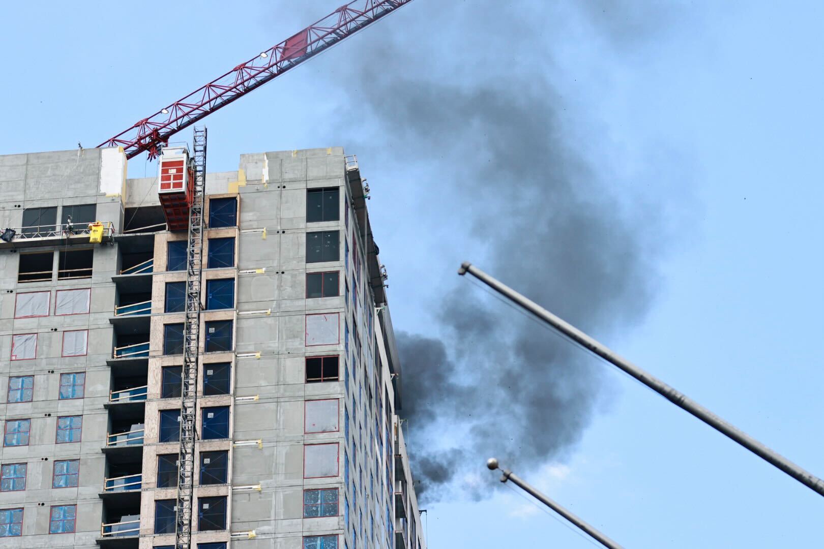 High Rise Building Fire Pictures