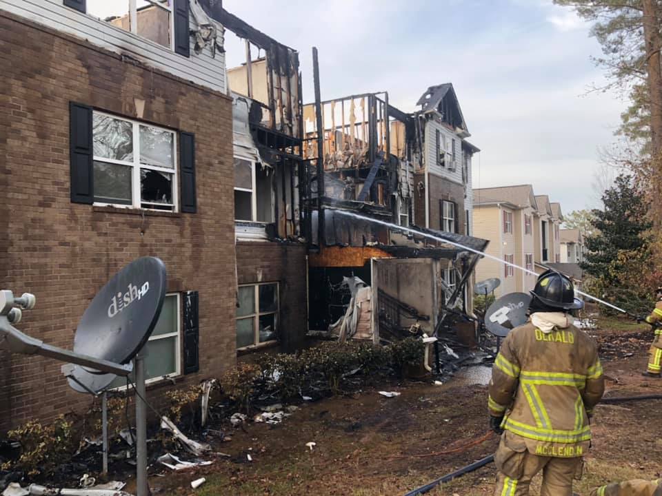 They had to jump DeKalb residents lose everything in apartment fire