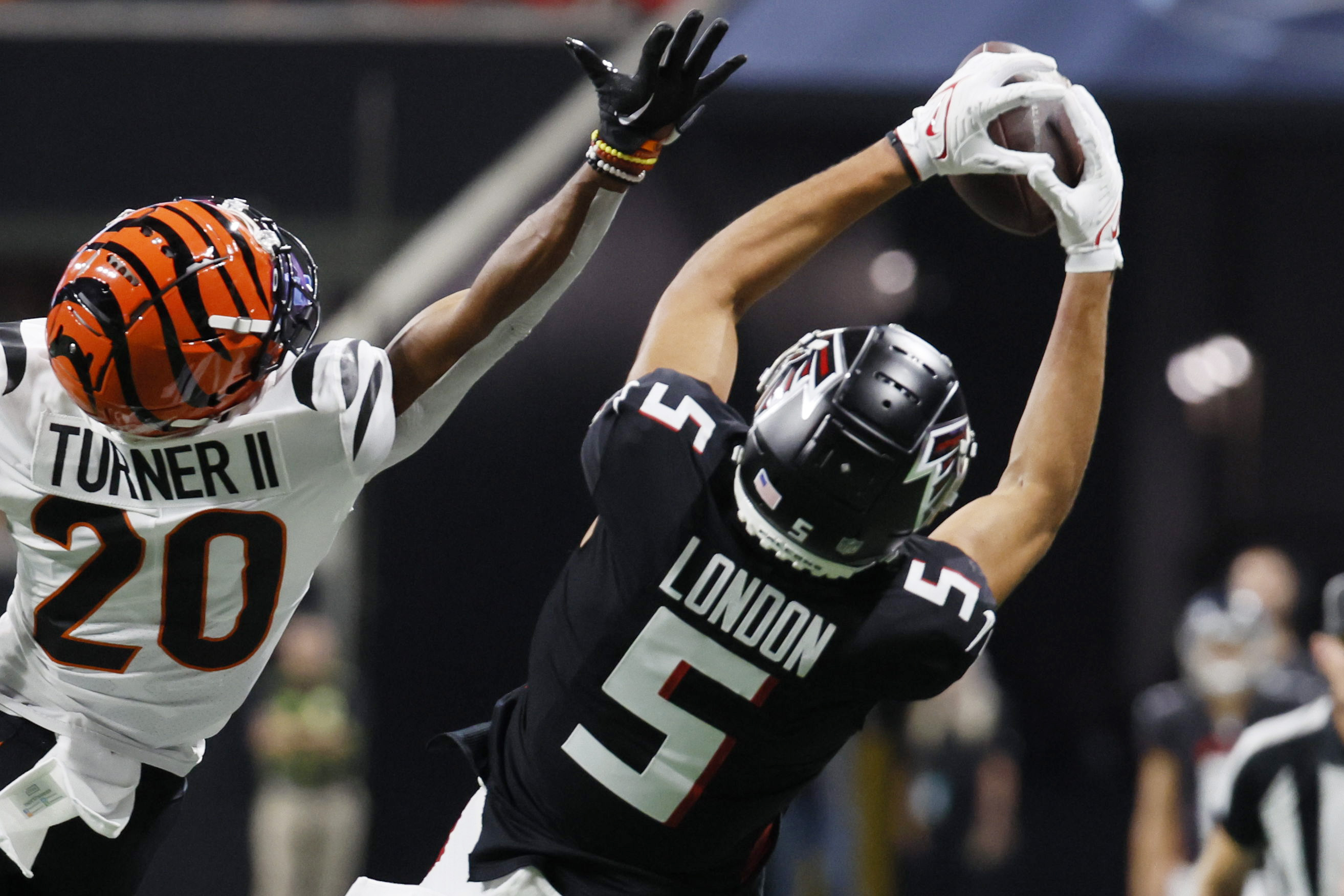 Falcons and Bengals battle to an exhibition tie