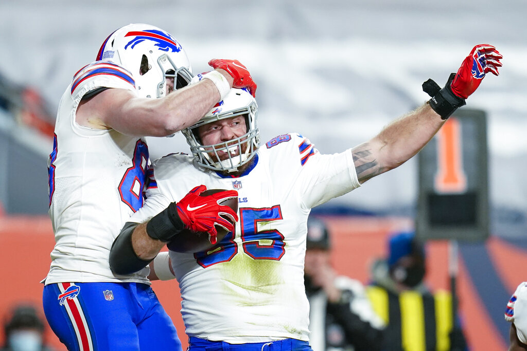 Bills trade Lee Smith to Atlanta Falcons for 2022 draft pick