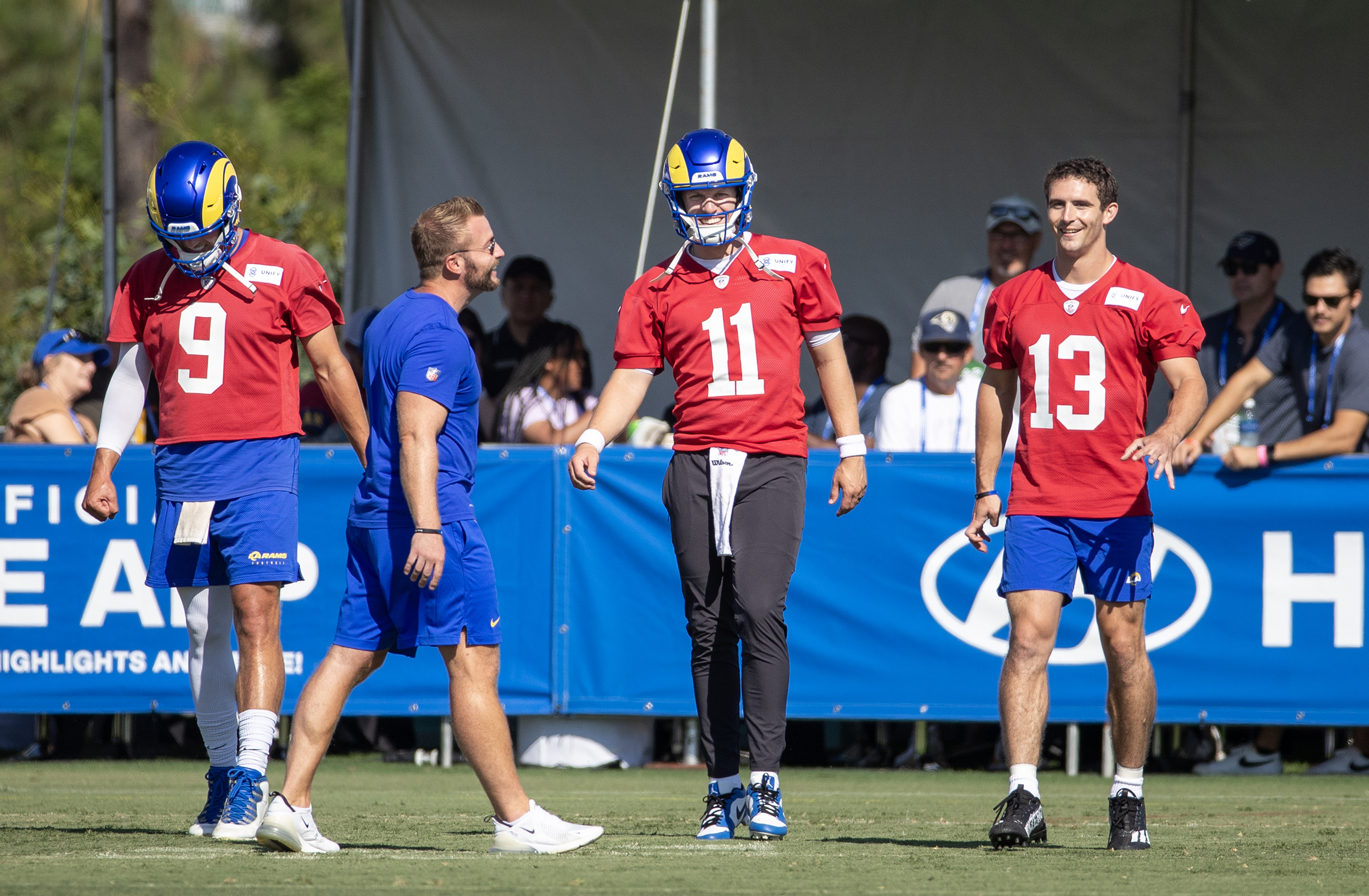 Los Angeles Rams Quarterback Stetson Bennett Already Turning Heads in the  NFL - Sports Illustrated Georgia Bulldogs News, Analysis and More