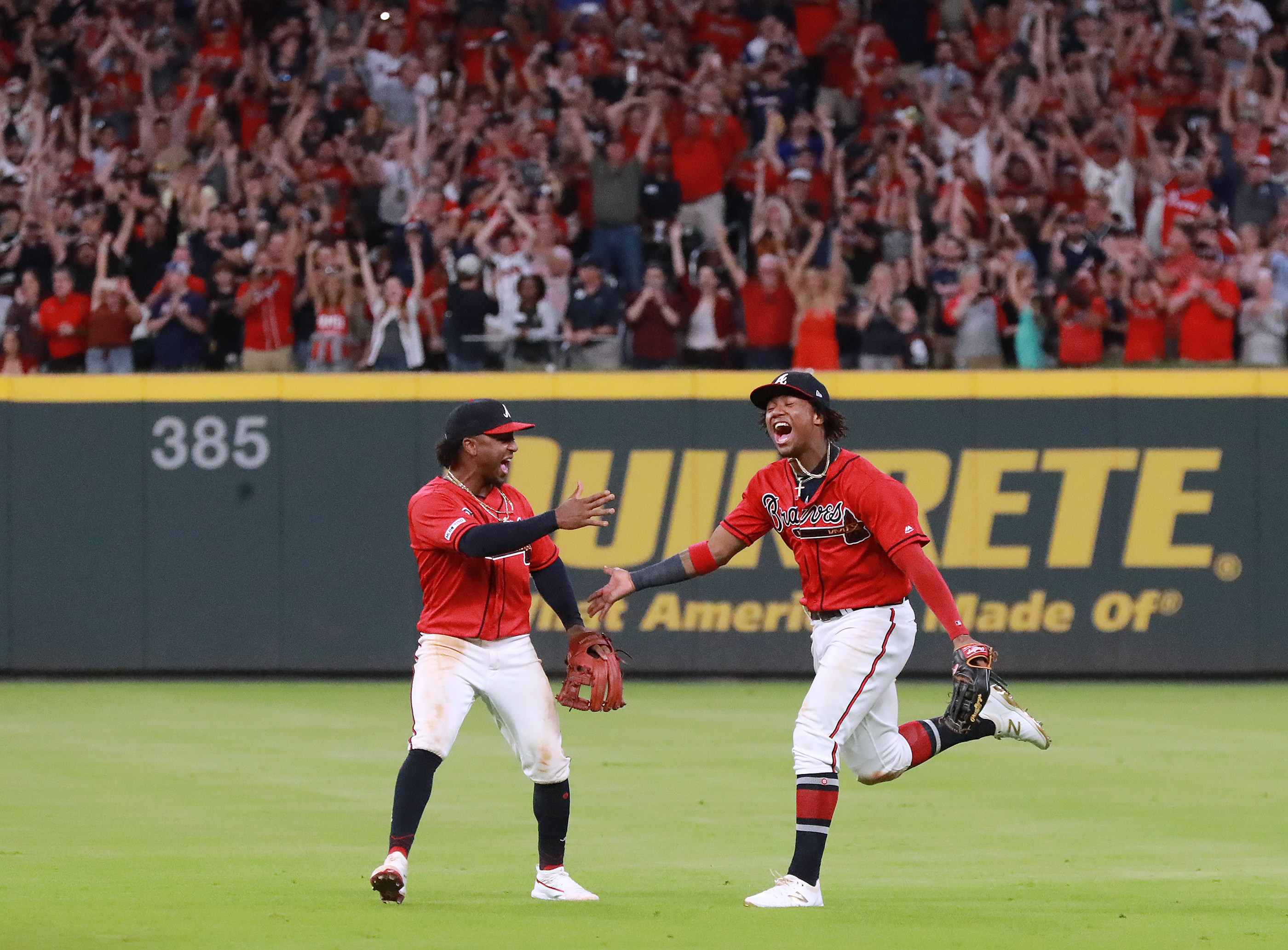 Atlanta Braves clinch 6th straight NL East title, beat Phillies 4-1 as  Strider gets 17th win – WABE
