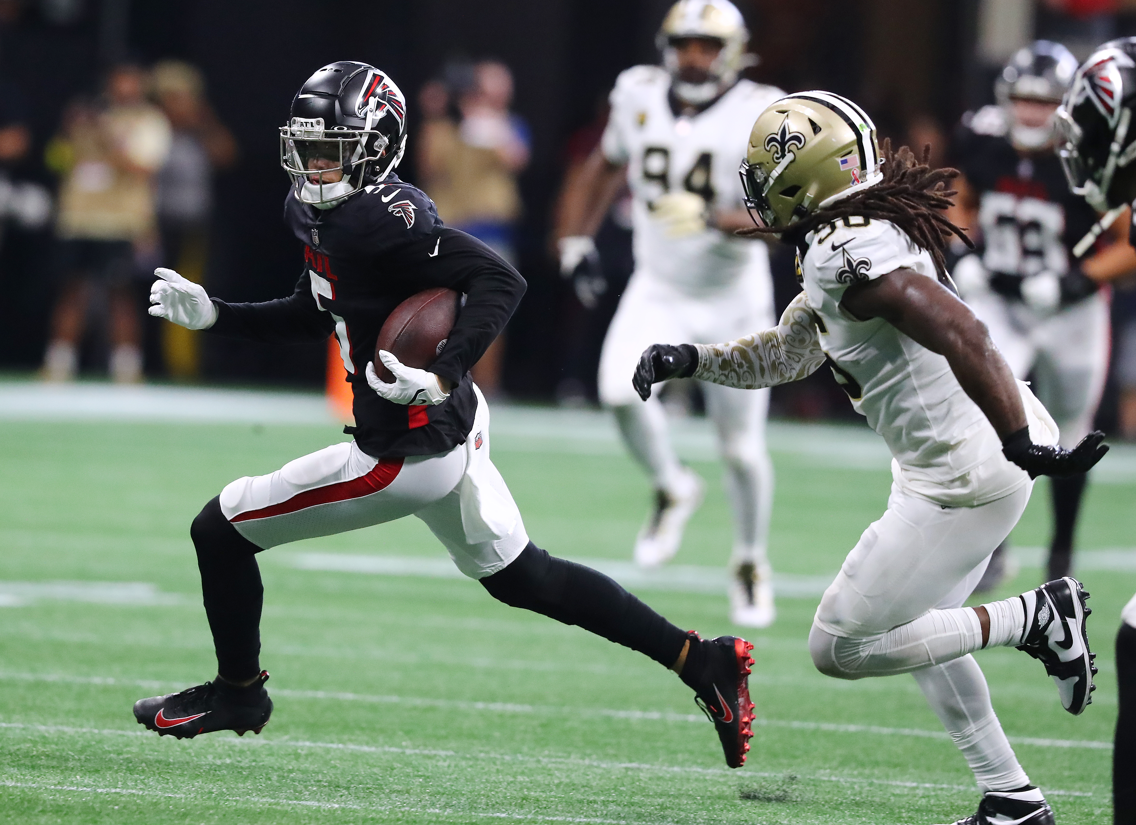 Falcons' playtime percentage breakdown vs. Saints