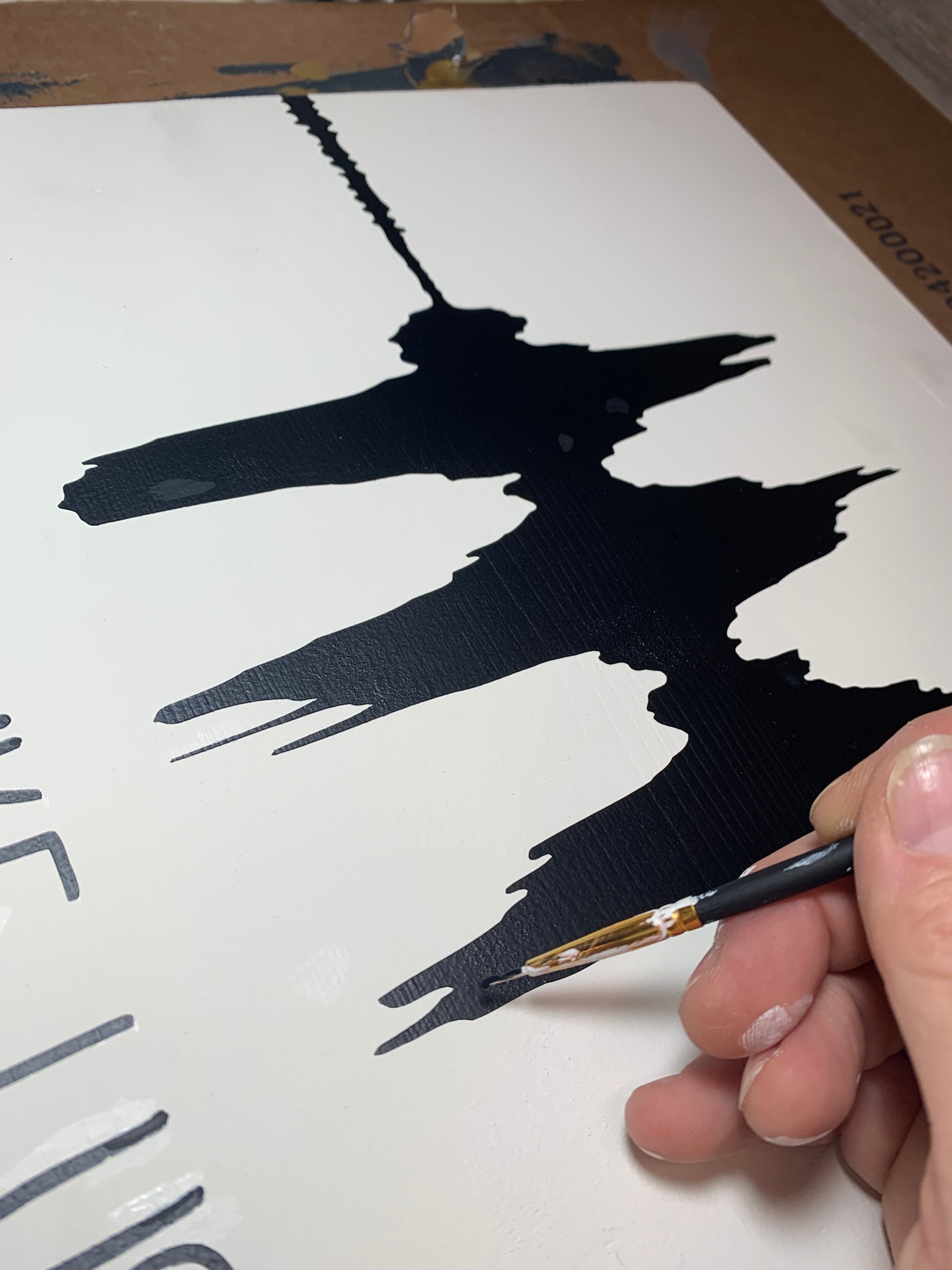 The ArtBeat Soundwave is both a visual representation and playback of the sound. Cindi paints the soundwaves of the audio and the chosen accompanying words from the recording.