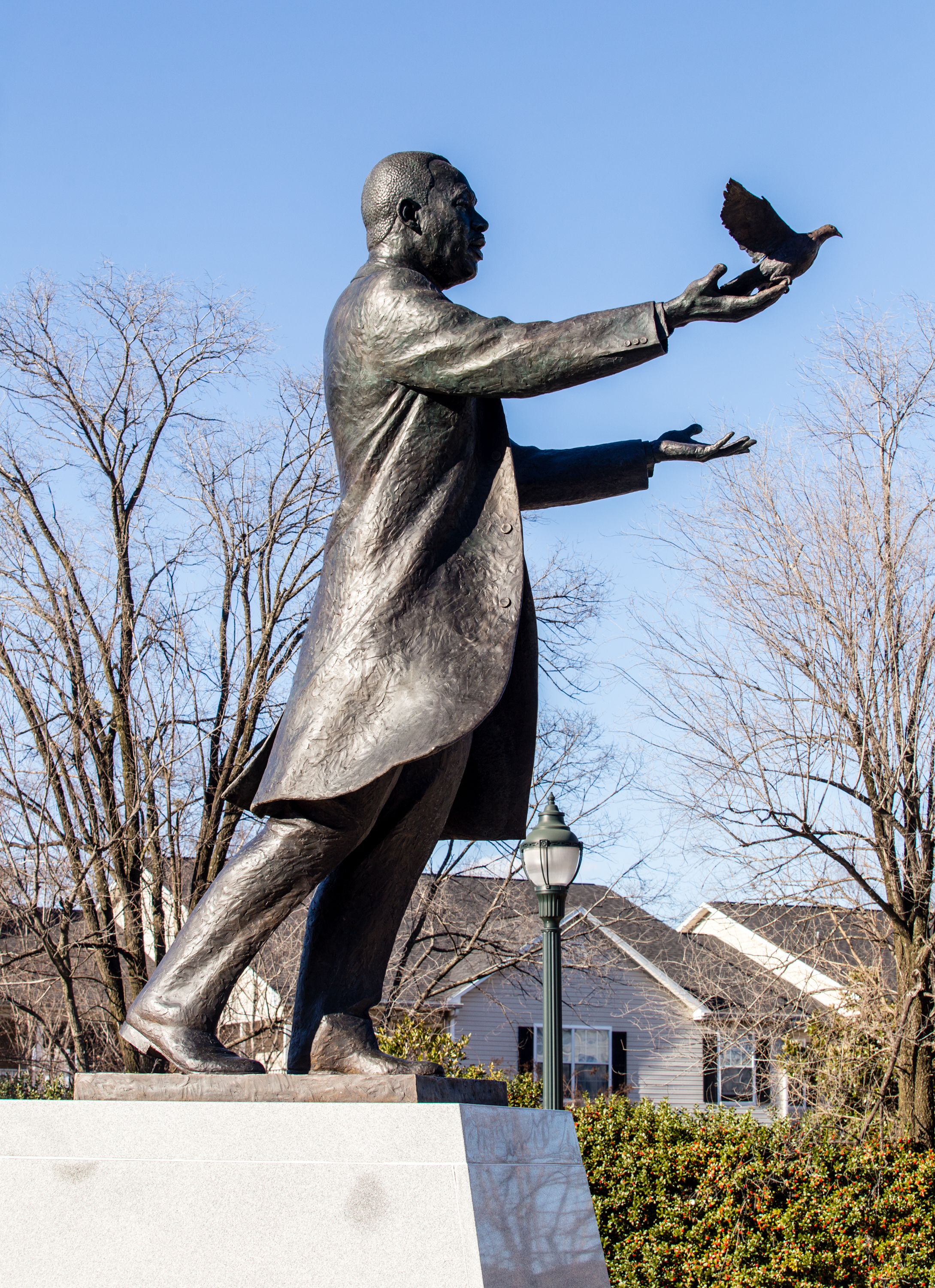 The story behind Atlanta's landmark Falcons sculpture - Curbed Atlanta