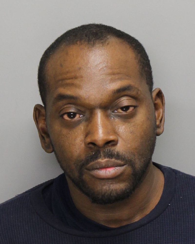 Cobb man indicted for allegedly killing the mother of his 3 children