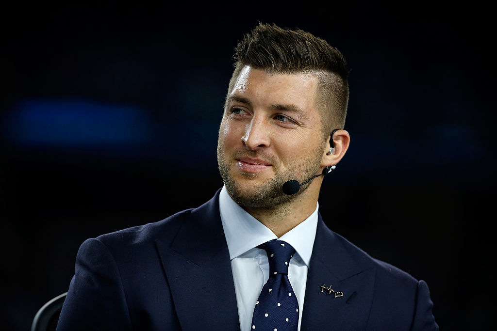 Tim Tebow signs multiyear contract extension with ESPN